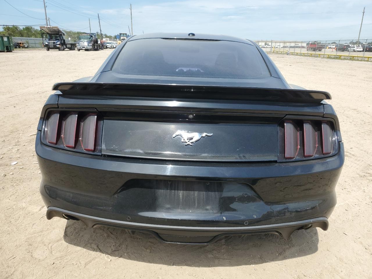 2016 Ford Mustang VIN: 1FA6P8TH9G5289937 Lot: 61500844