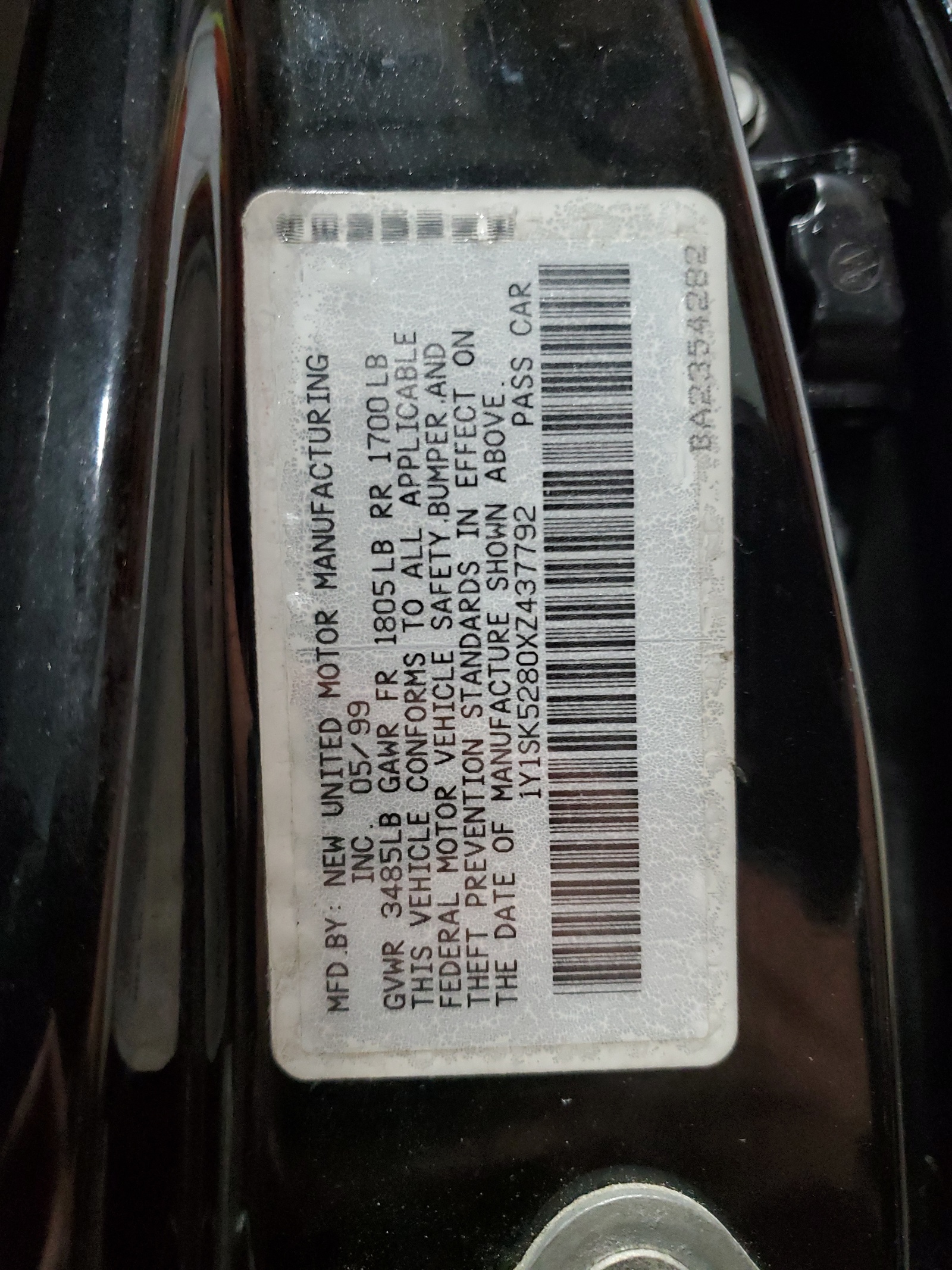 1Y1SK5280XZ437792 1999 Chevrolet Geo Prizm Base