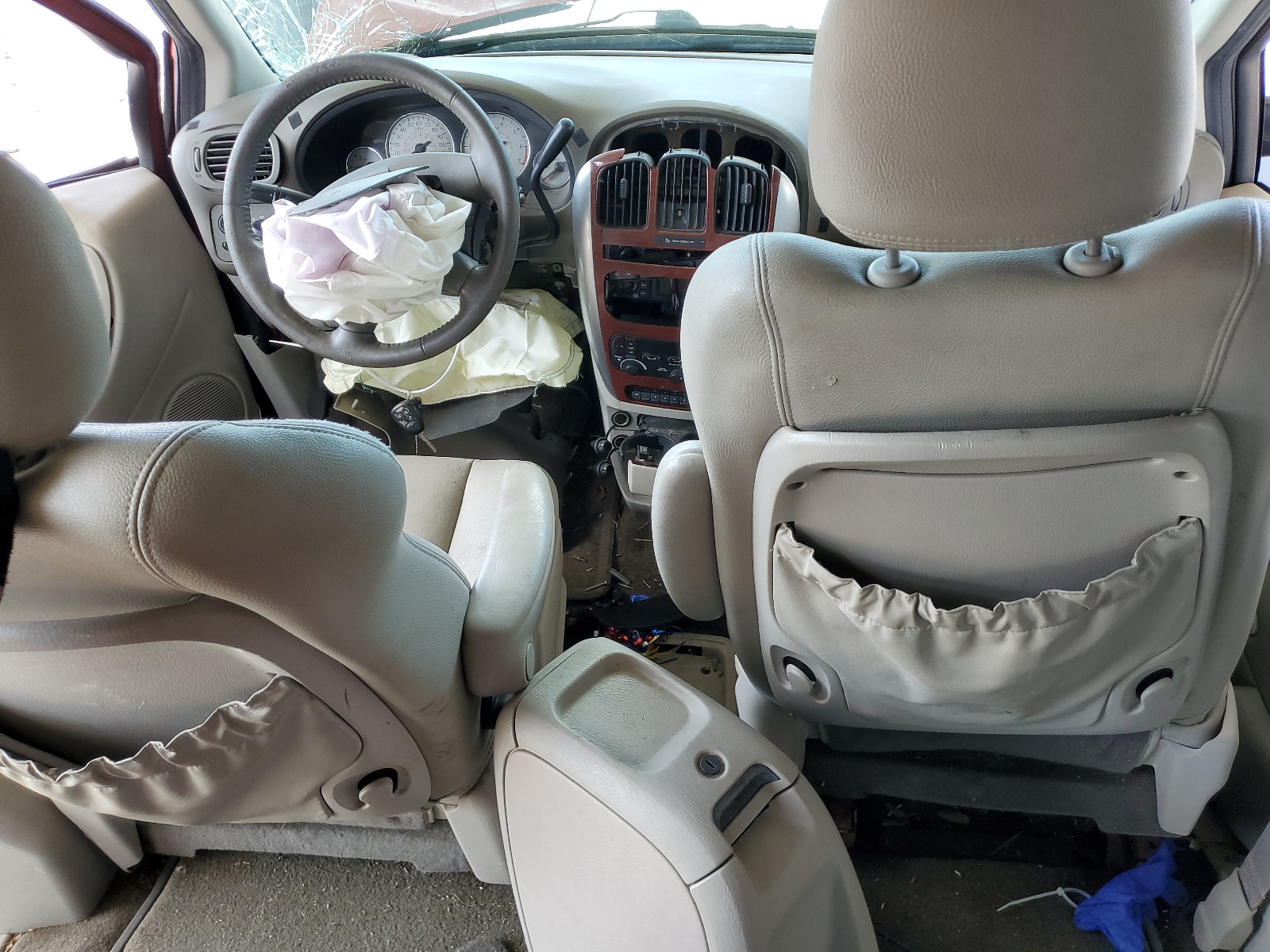 2A8GP64L66R671973 2006 Chrysler Town & Country Limited