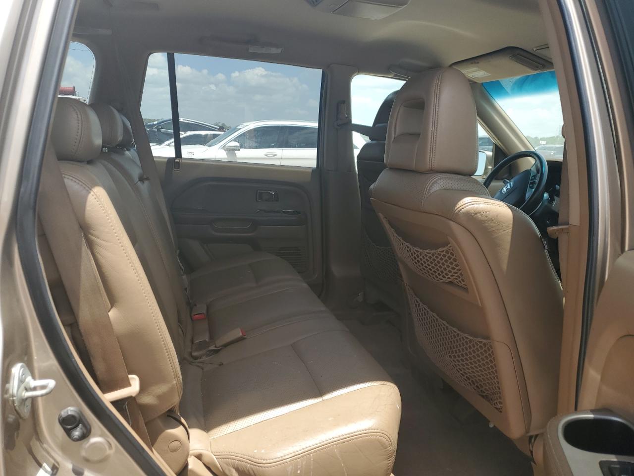 2004 Honda Pilot Exl VIN: 2HKYF18654H596456 Lot: 62866074