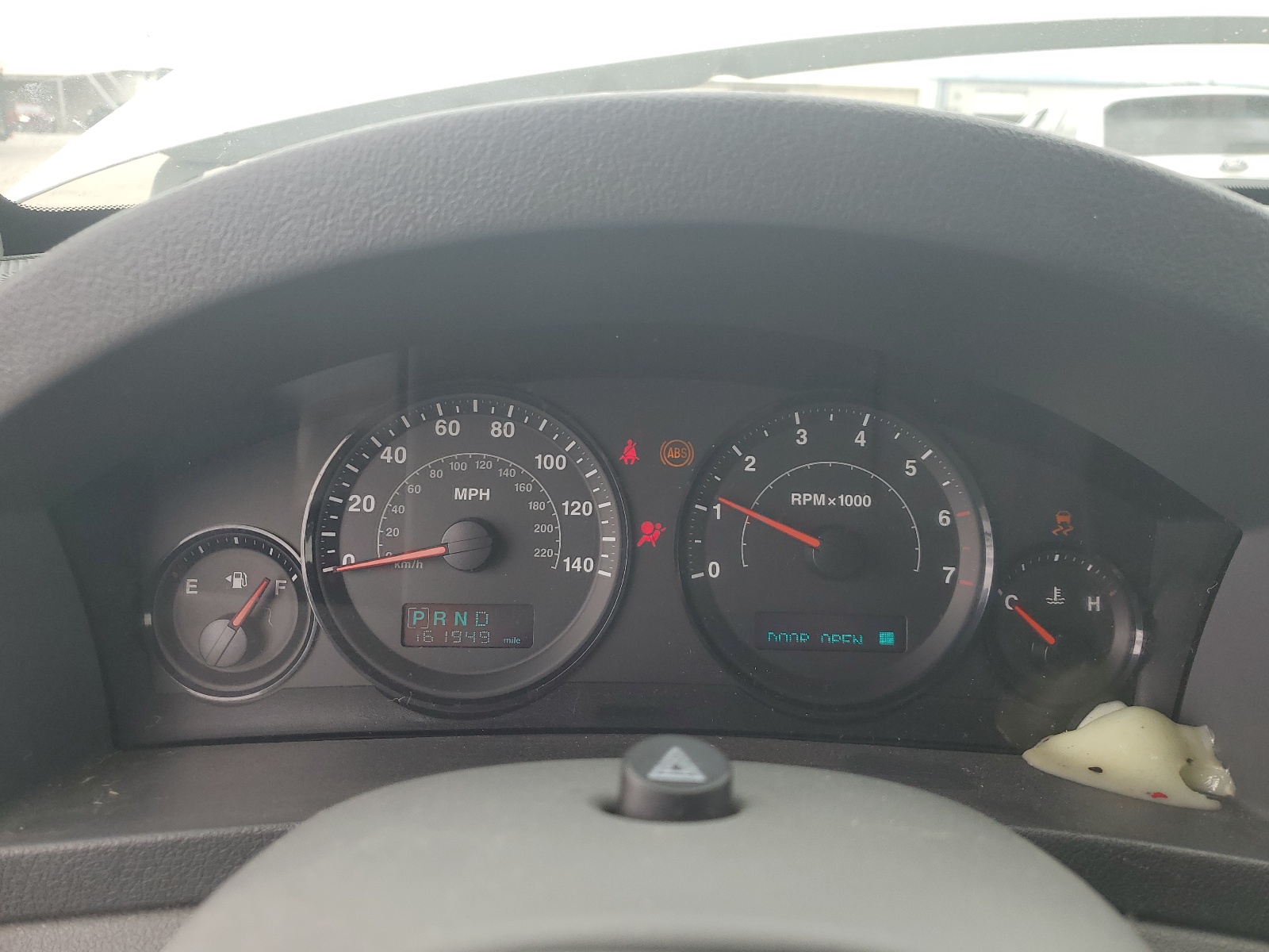 1J4GR48KX5C696934 2005 Jeep Grand Cherokee Laredo