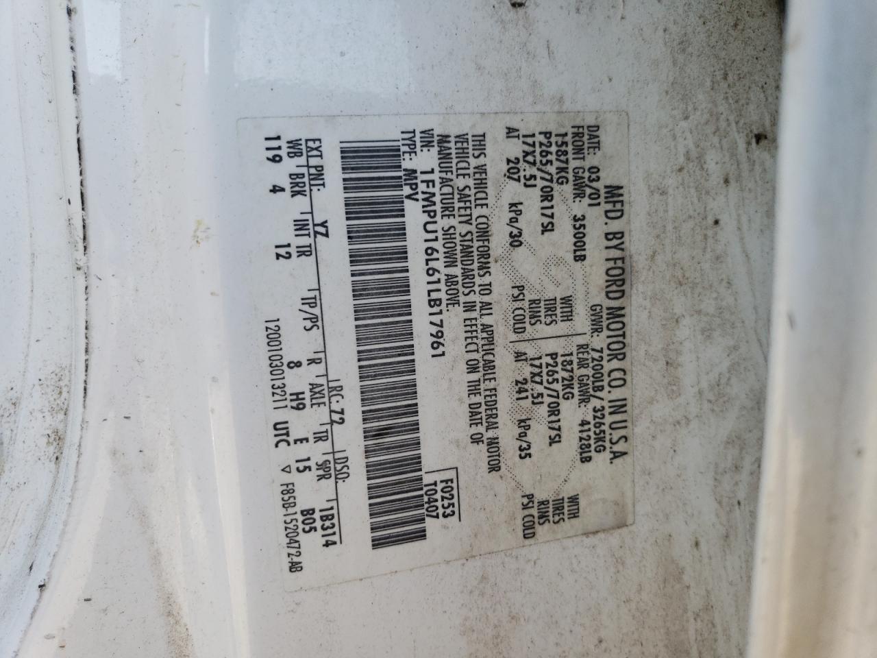 2001 Ford Expedition Xlt VIN: 1FMPU16L61LB17961 Lot: 62493374