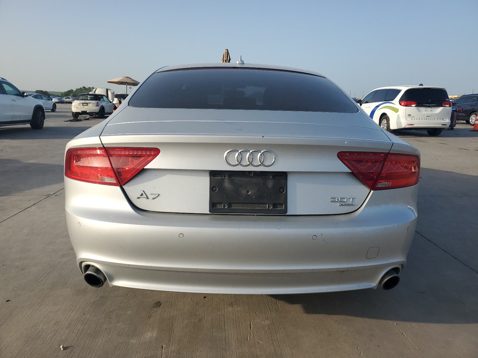 2014 Audi A7 Premium Plus vin: WAUWGAFC2EN154830