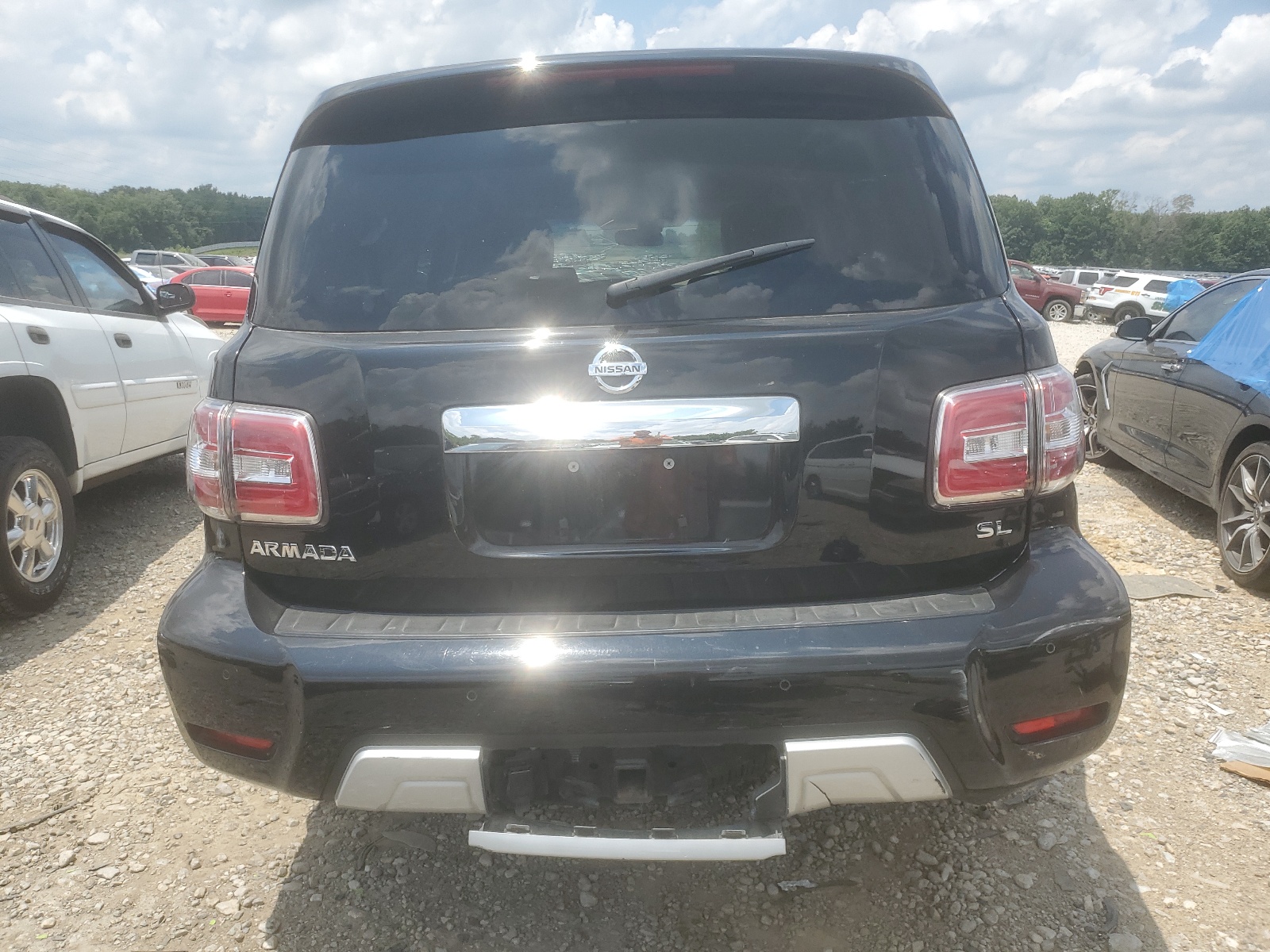 JN8AY2ND1H9003103 2017 Nissan Armada Sv