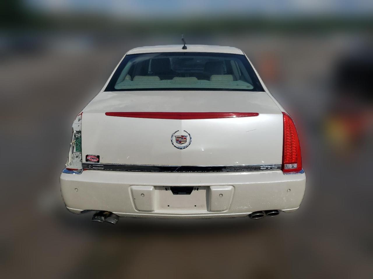 2008 Cadillac Dts VIN: 1G6KD57Y98U104709 Lot: 64248884