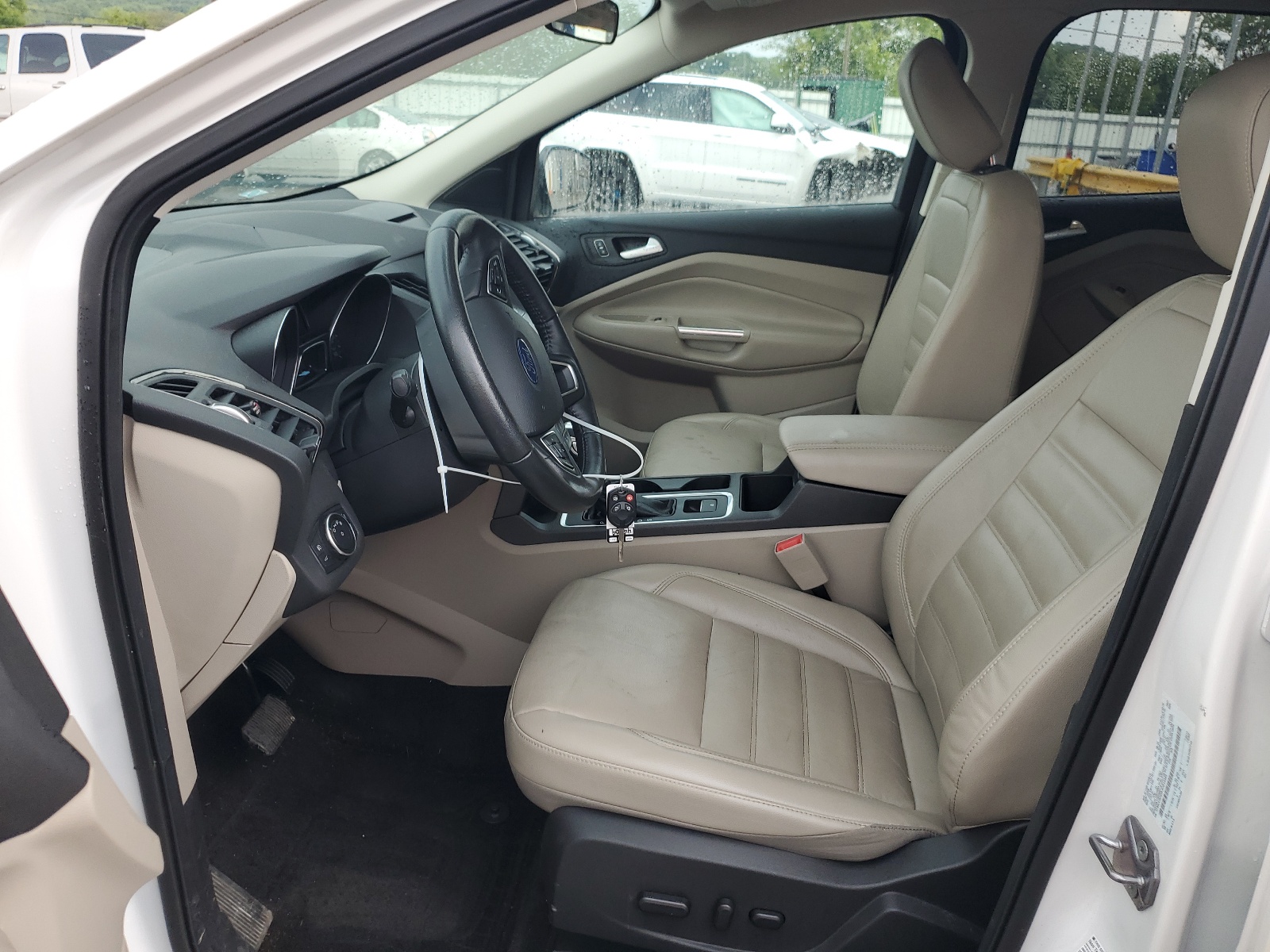 1FMCU9HD8JUD14465 2018 Ford Escape Sel