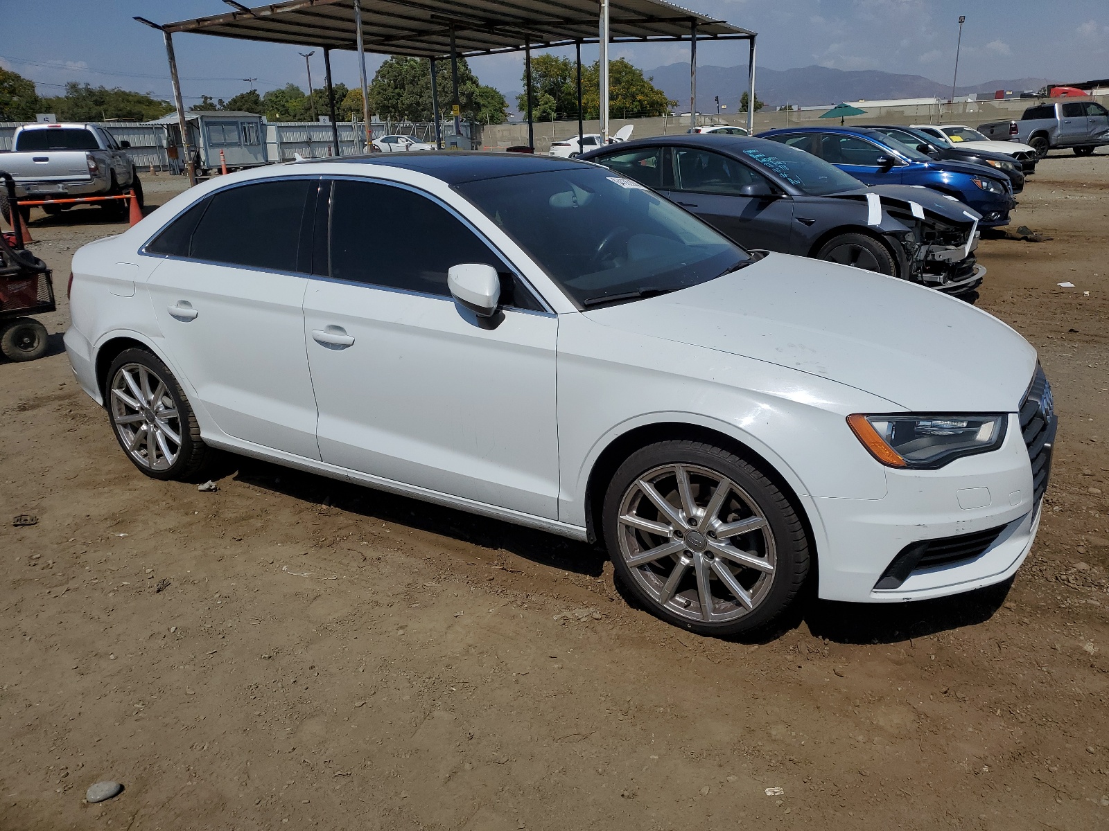 2015 Audi A3 Premium vin: WAUACGFF9F1002085