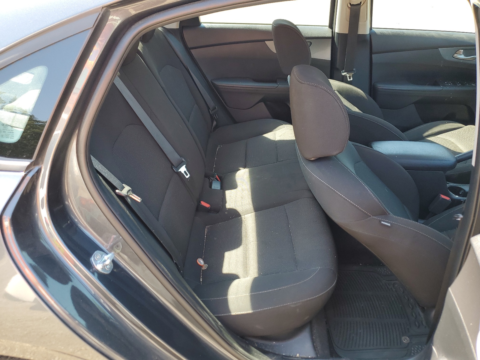 3KPF24AD7ME346735 2021 Kia Forte Fe