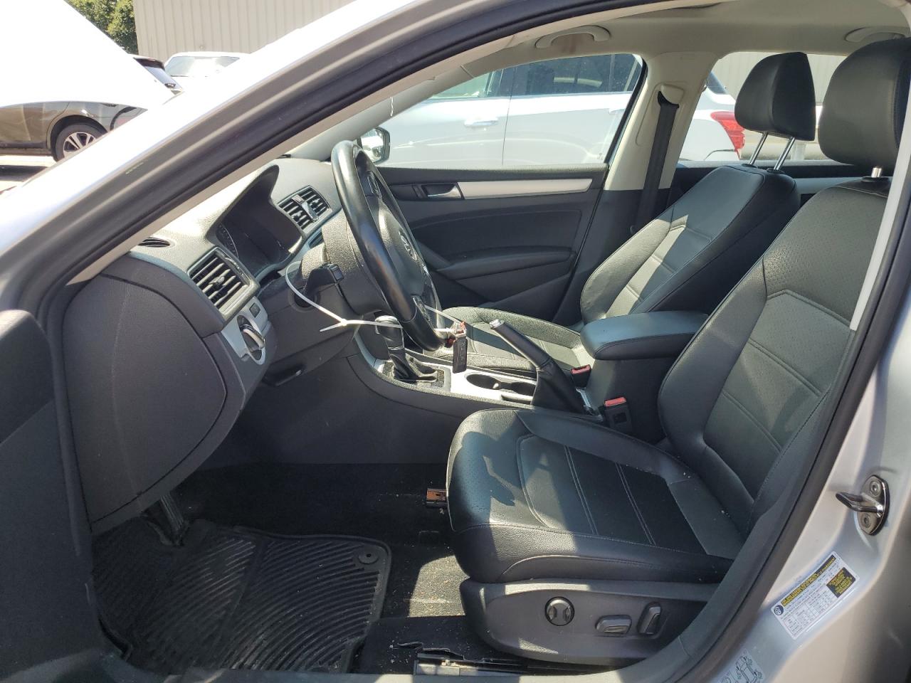 2013 Volkswagen Passat Se VIN: 1VWBP7A33DC031346 Lot: 61290844