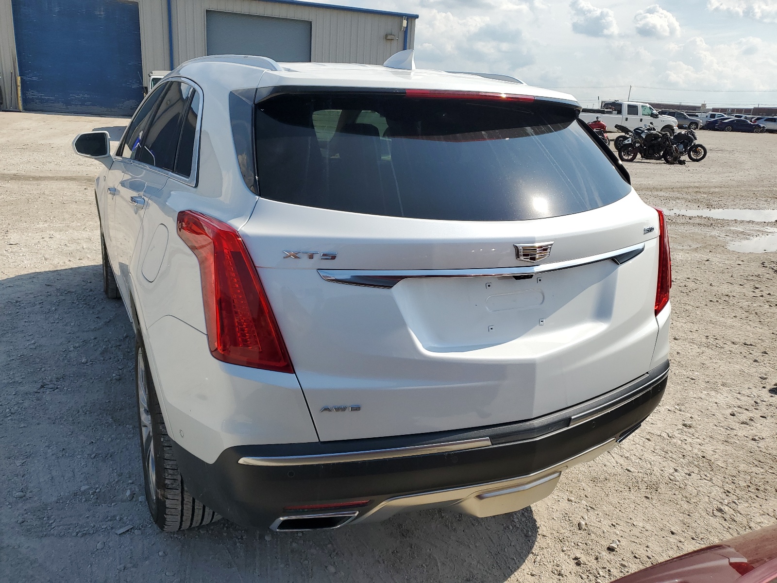 1GYKNGRS7JZ158379 2018 Cadillac Xt5 Platinum
