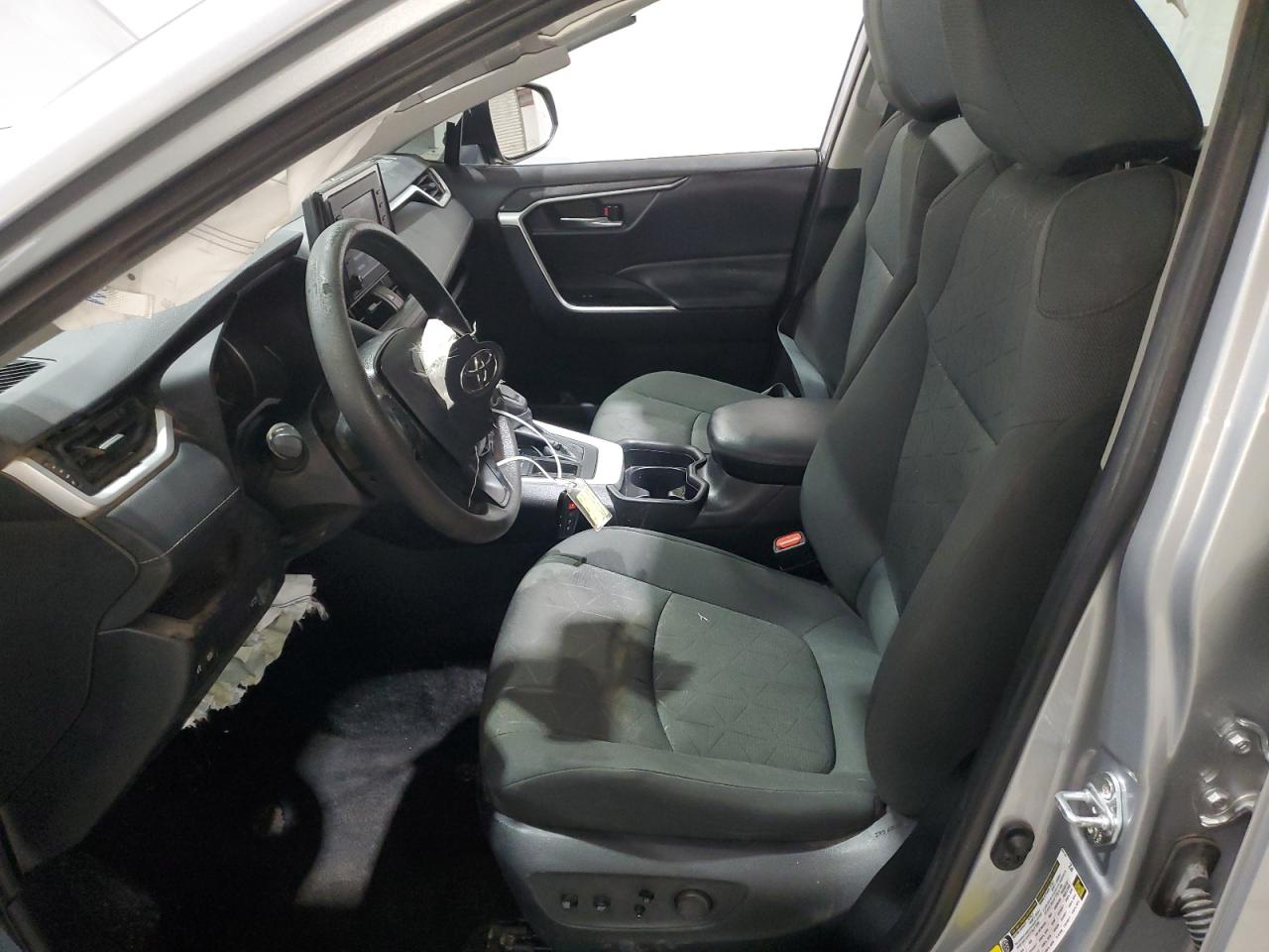 2021 Toyota Rav4 Xle VIN: 2T3W1RFV8MW170574 Lot: 64689494