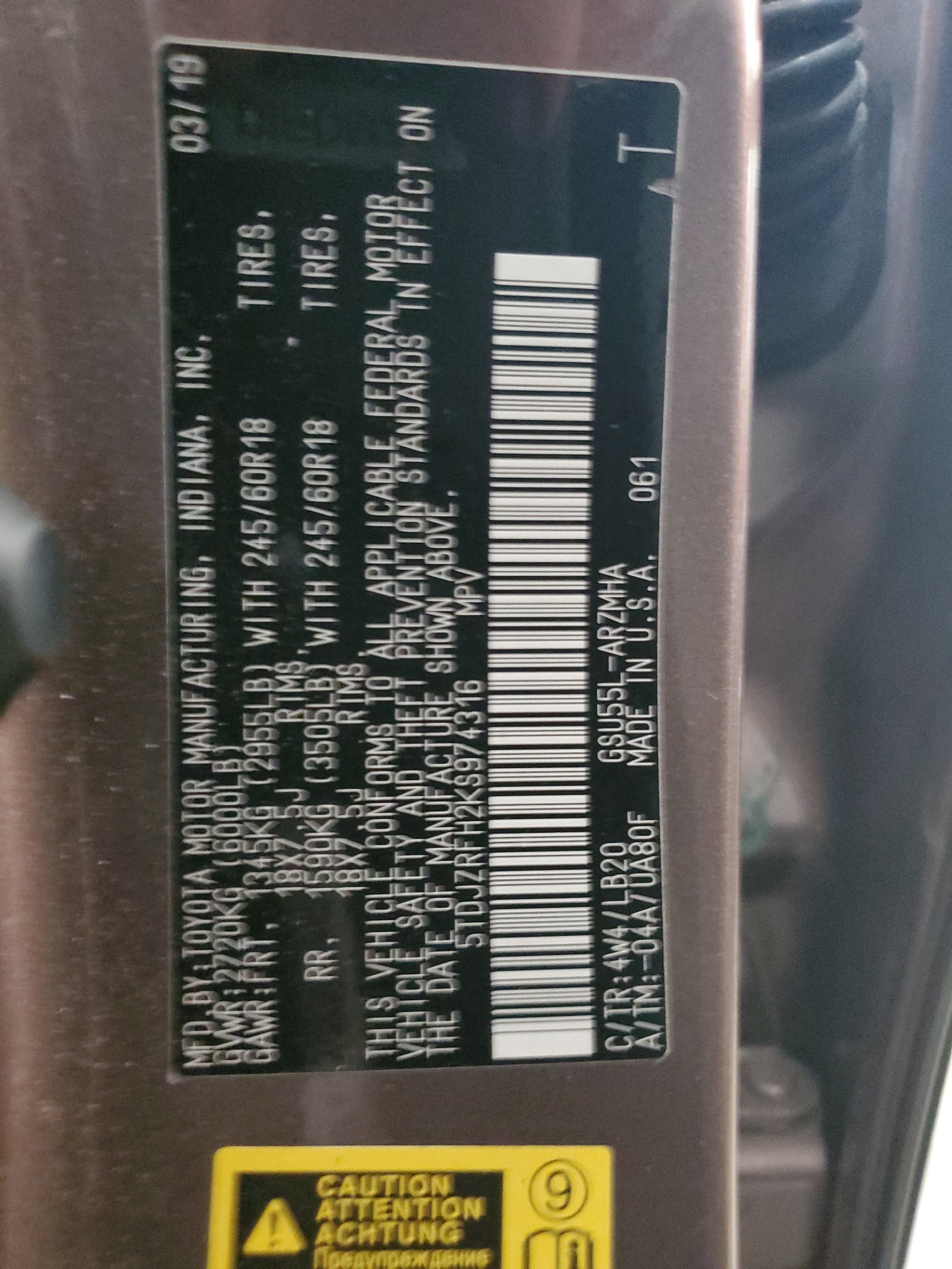 5TDJZRFH2KS974316 2019 Toyota Highlander Se