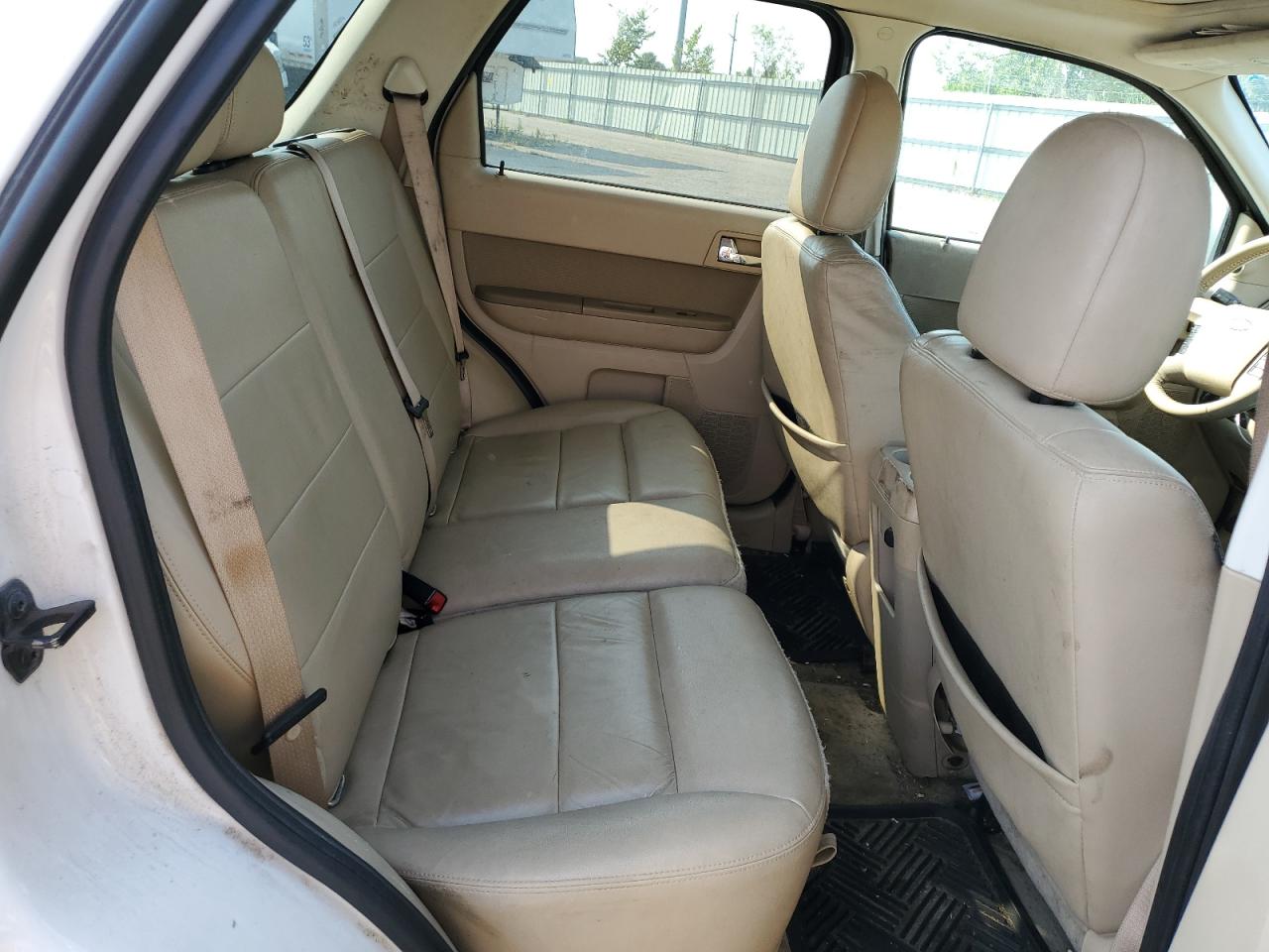 2011 Ford Escape Limited VIN: 1FMCU0E76BKA13796 Lot: 64511014