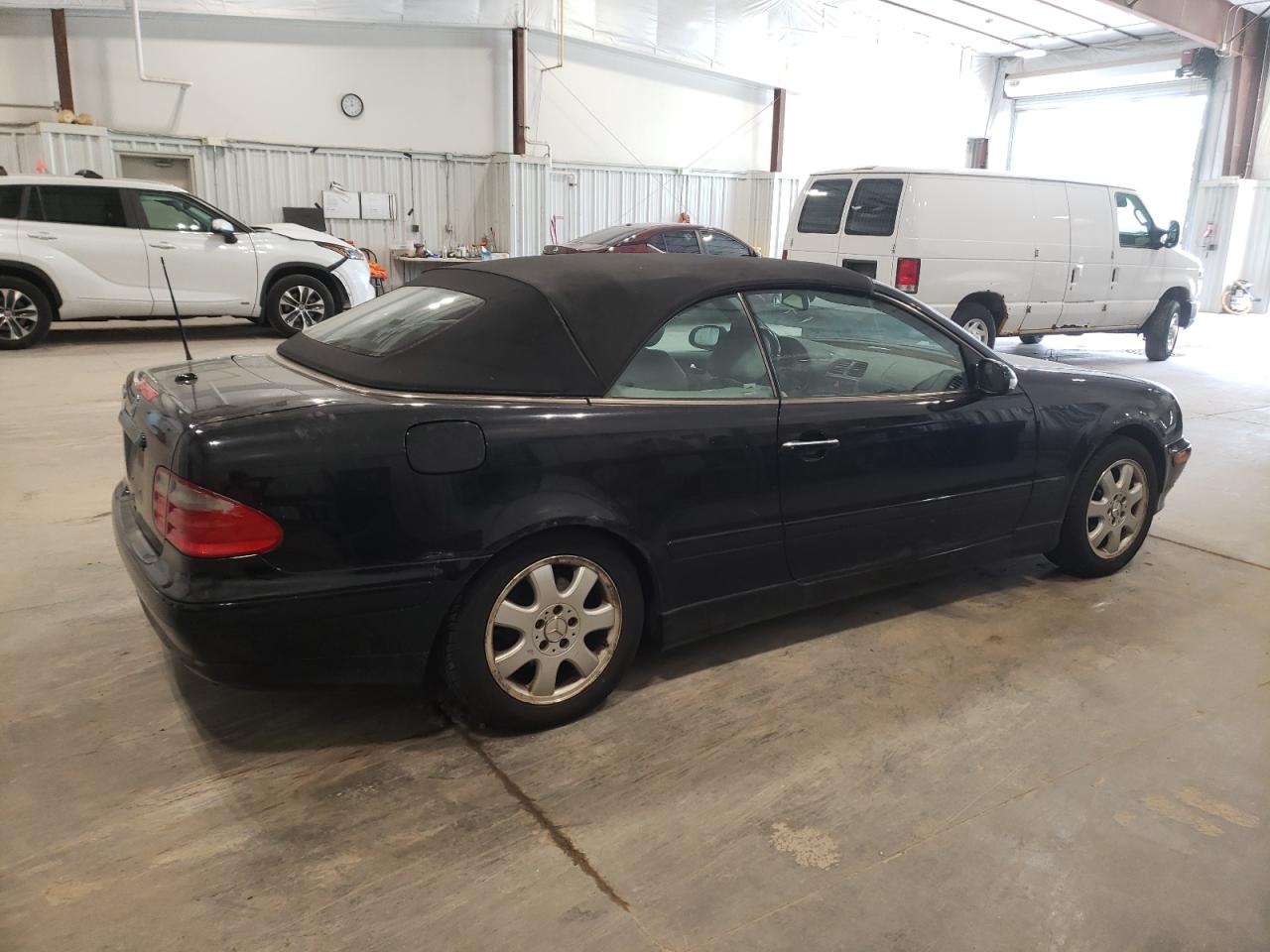 2003 Mercedes-Benz Clk 320 VIN: WDBLK65G23T131271 Lot: 63415004