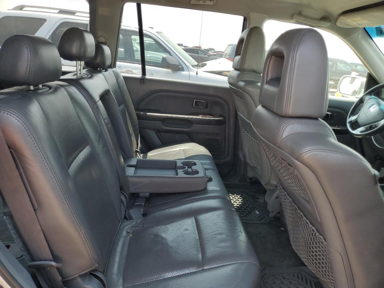 2004 Honda Pilot Exl VIN: 2HKYF18564H546267 Lot: 64901674