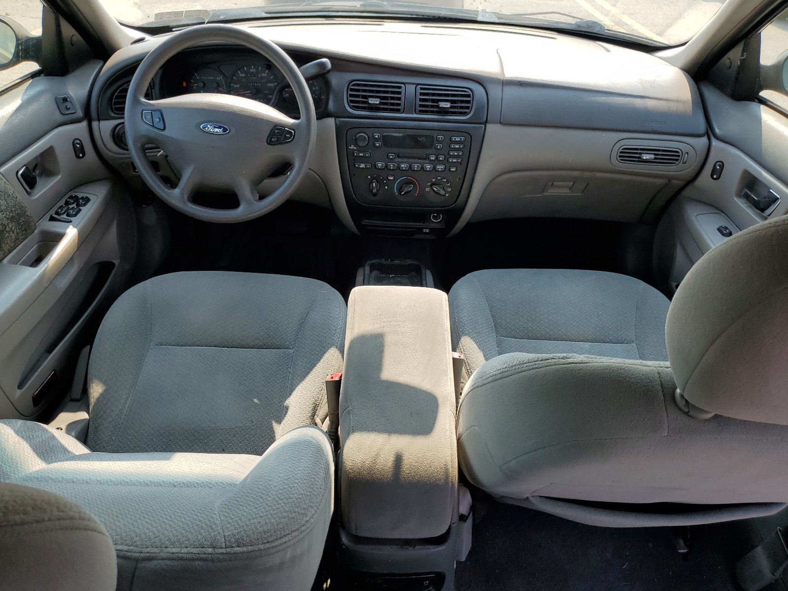 1FAFP52U72G281250 2002 Ford Taurus Lx