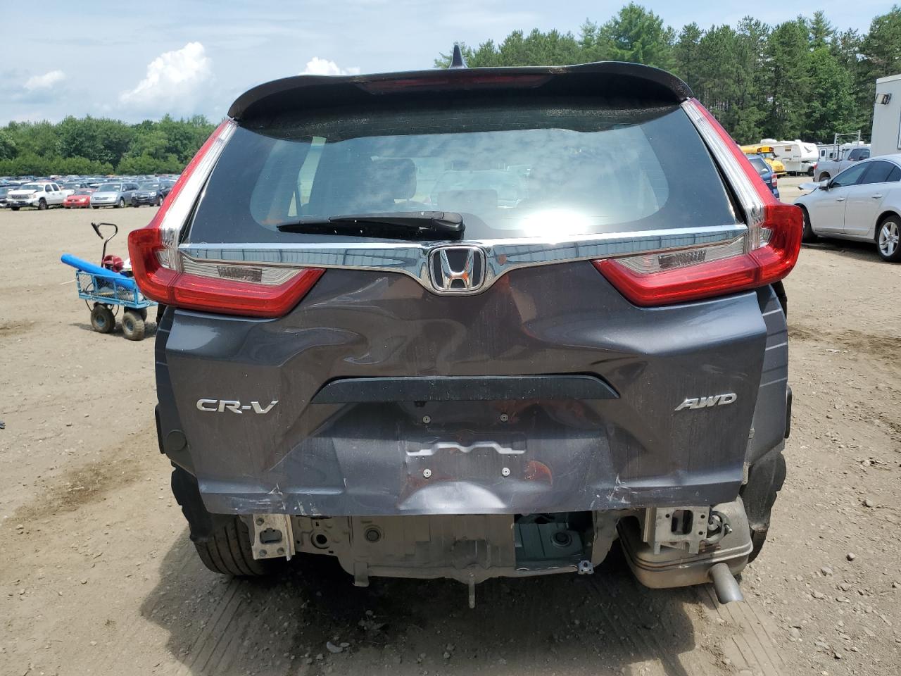 2018 Honda Cr-V Lx VIN: 2HKRW6H39JH221818 Lot: 61790084