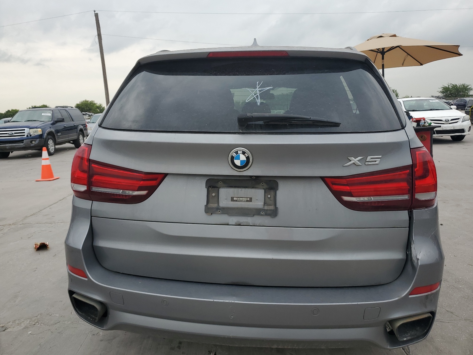 2016 BMW X5 xDrive35I vin: 5UXKR0C55G0S87480