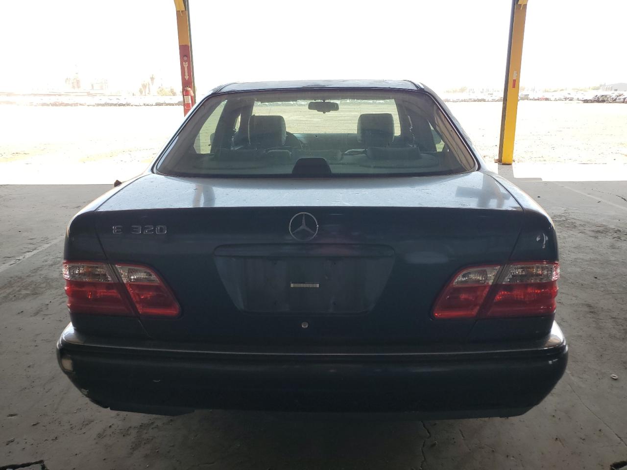 1996 Mercedes-Benz E 320 VIN: WDBJF55FXTJ024431 Lot: 63137524