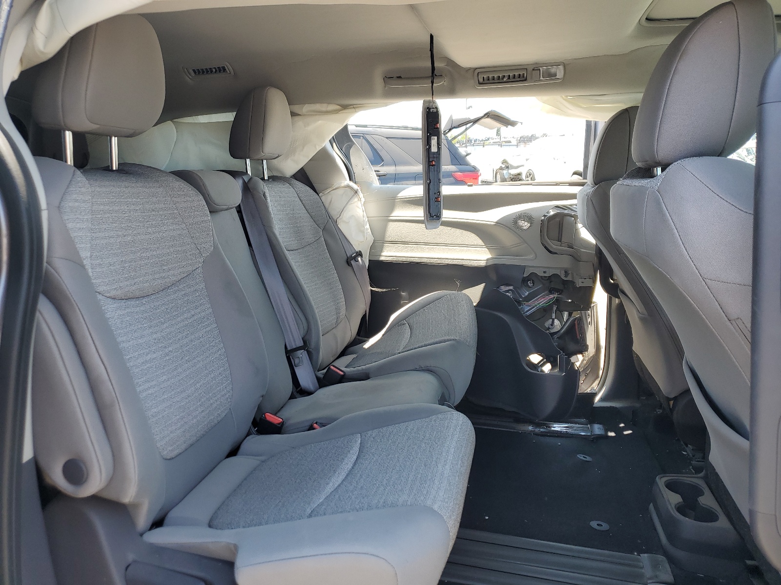 5TDBRKEC7MS048482 2021 Toyota Sienna Le