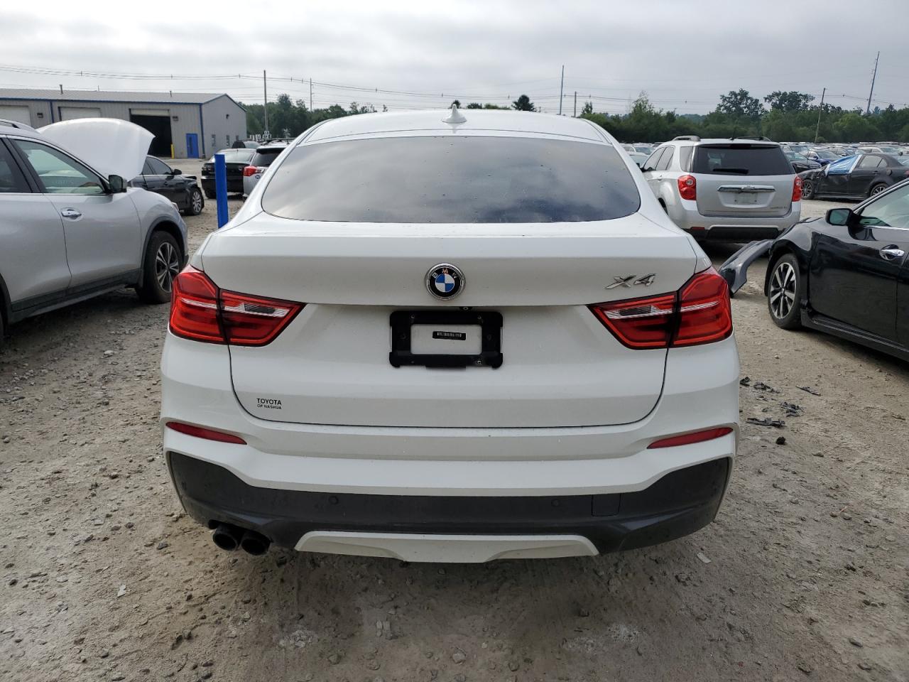 2015 BMW X4 xDrive35I VIN: 5UXXW5C58F0E88397 Lot: 62268204