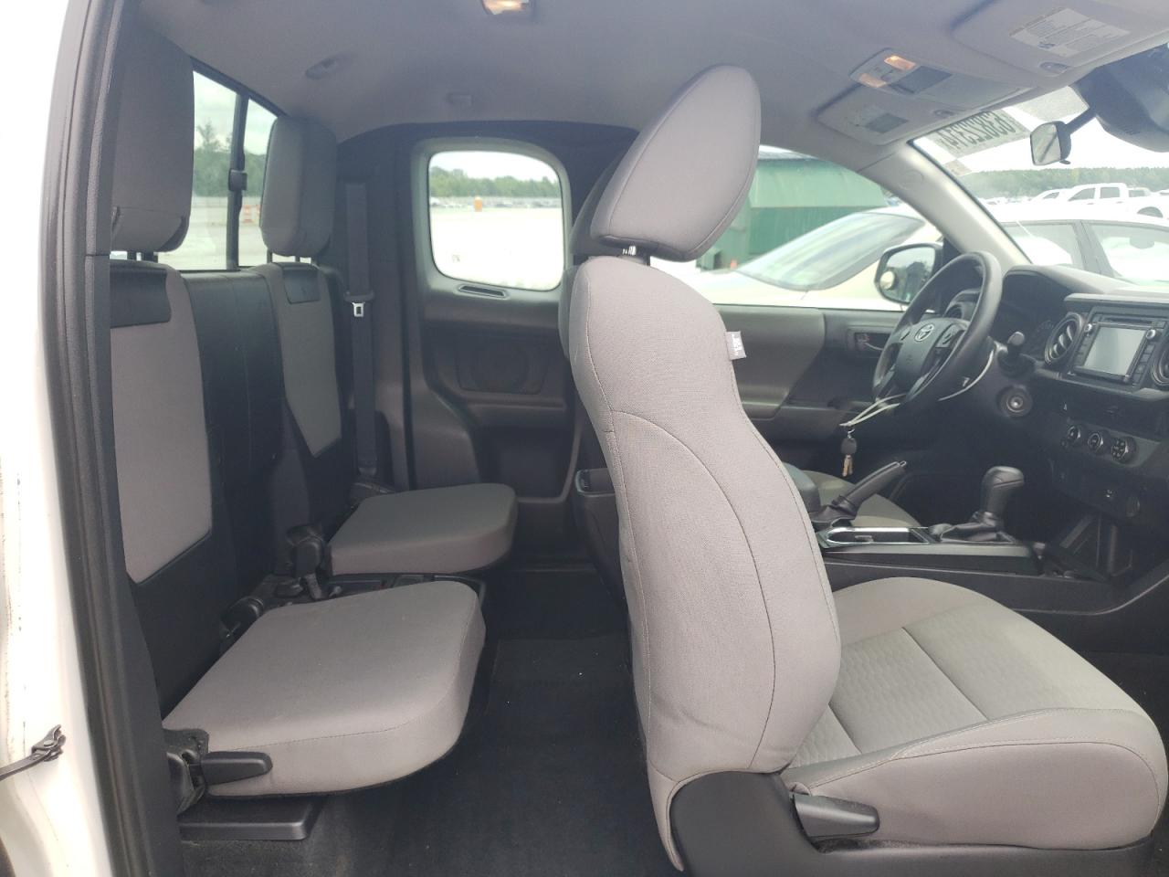 2018 Toyota Tacoma Access Cab VIN: 5TFRX5GN1JX111697 Lot: 63822314