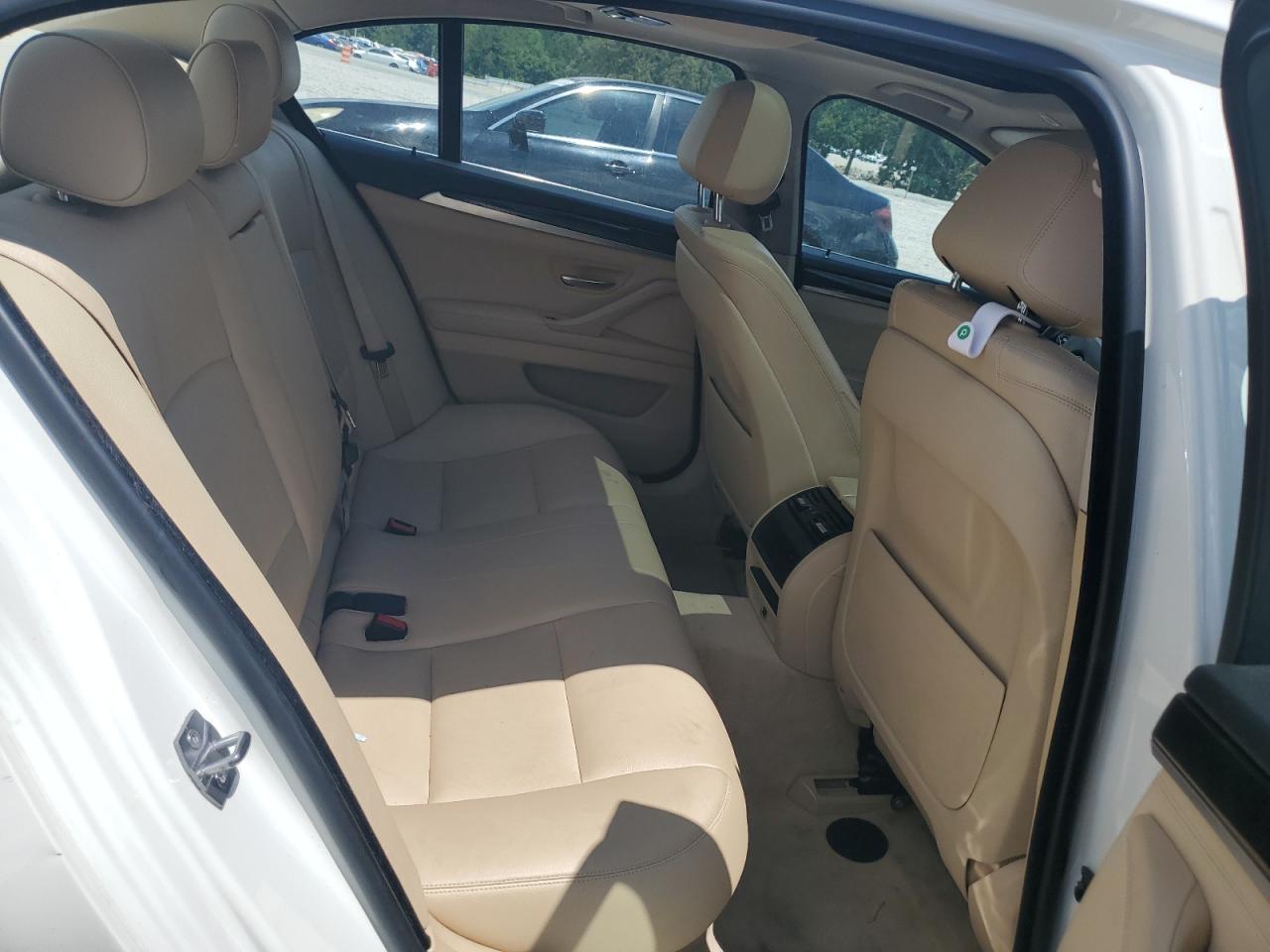 2015 BMW 528 I VIN: WBA5A5C52FD518214 Lot: 61880434