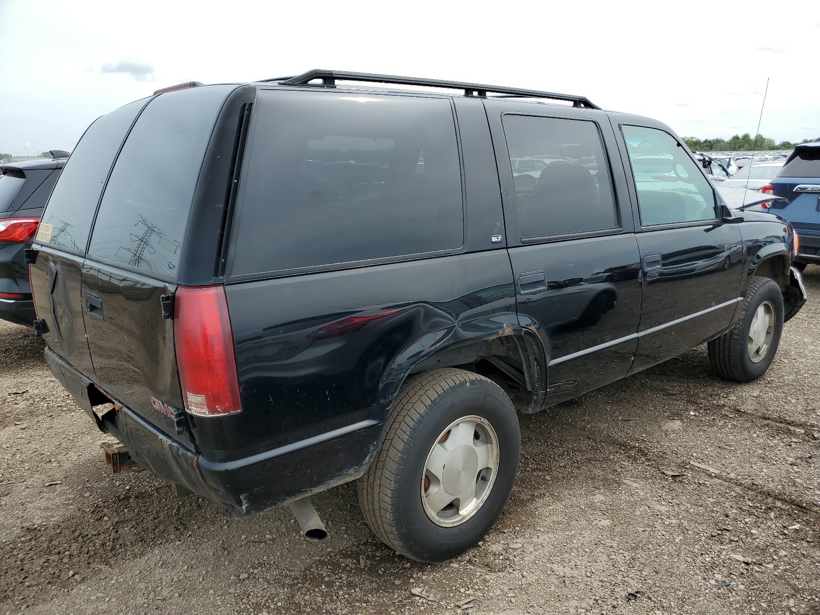 1GKEK13R9WJ706827 1998 GMC Yukon