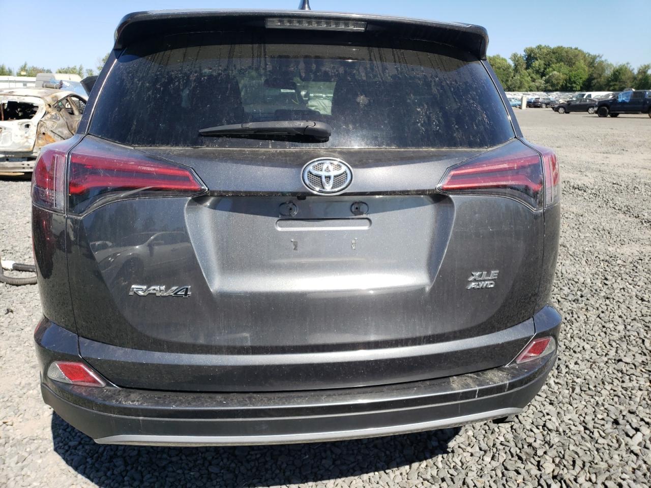 2018 Toyota Rav4 Adventure VIN: 2T3RFREV3JW813621 Lot: 63923484