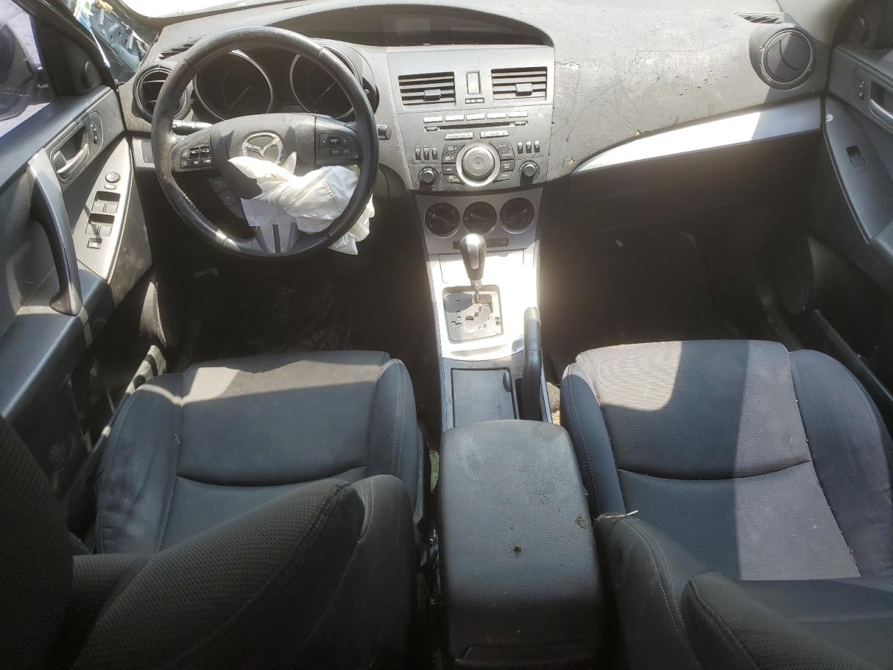 2010 Mazda 3 S VIN: JM1BL1H65A1185267 Lot: 64609834