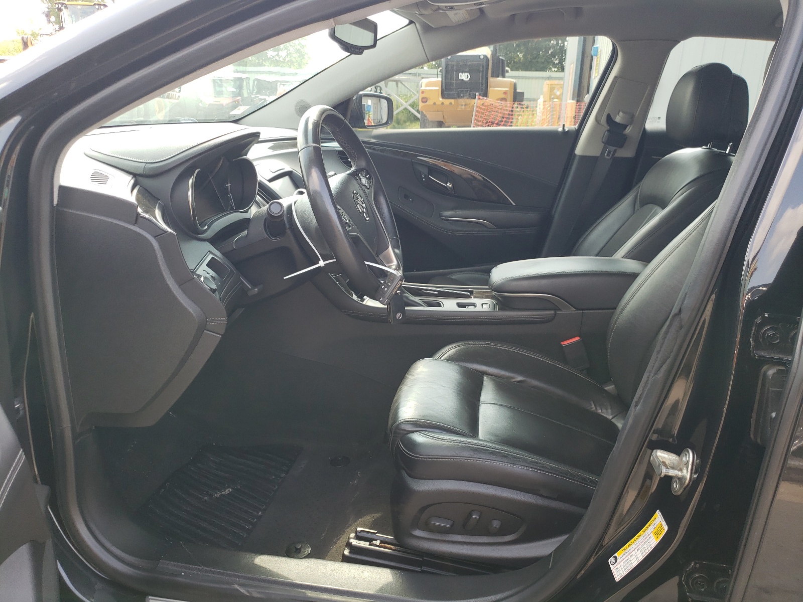 1G4GB5G31EF211911 2014 Buick Lacrosse