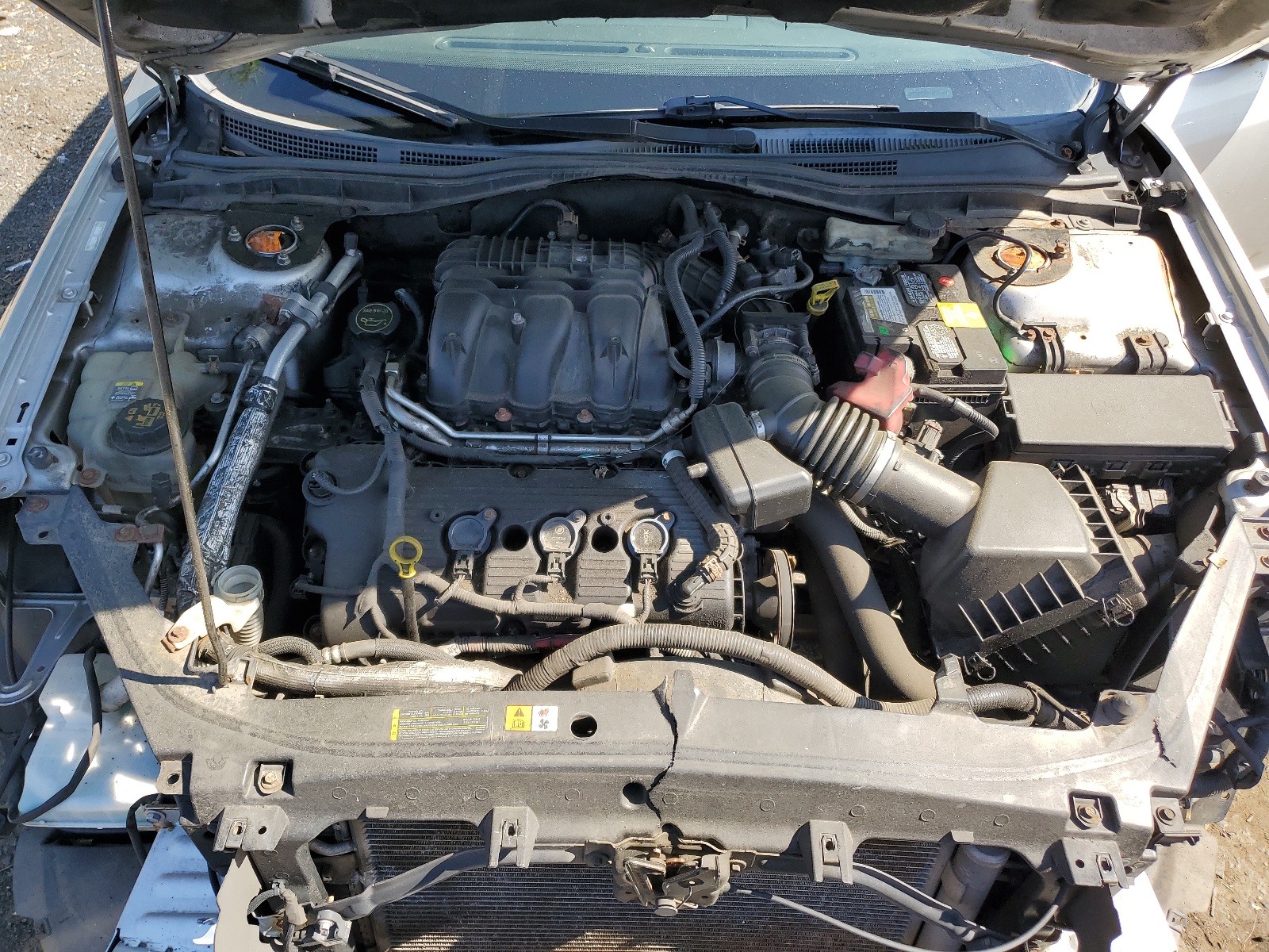 3FAHP0HG7BR128907 2011 Ford Fusion Se