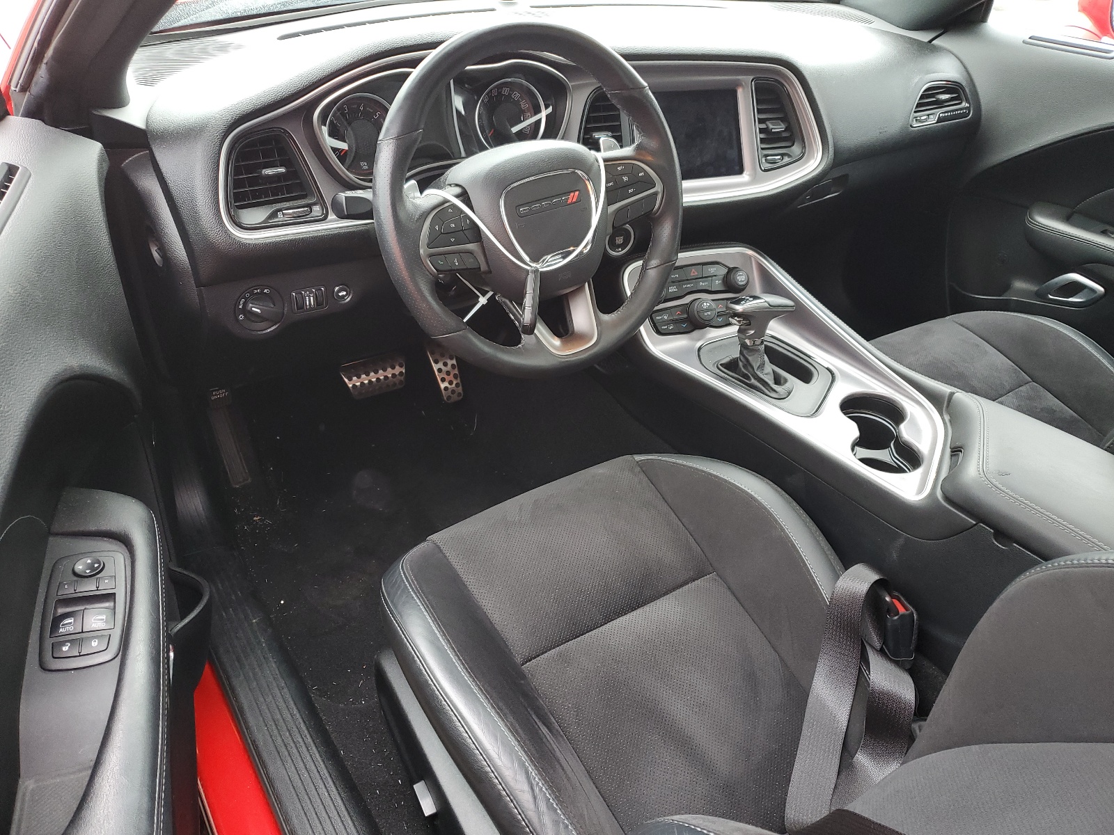 2C3CDZFJ2KH574060 2019 Dodge Challenger R/T Scat Pack