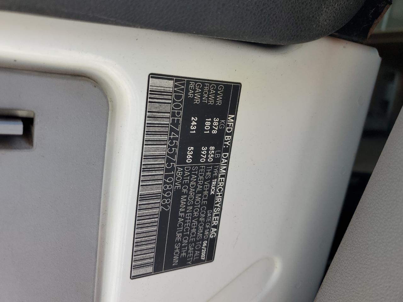 2007 Dodge Sprinter 2500 VIN: WD0PE745575198982 Lot: 62568404