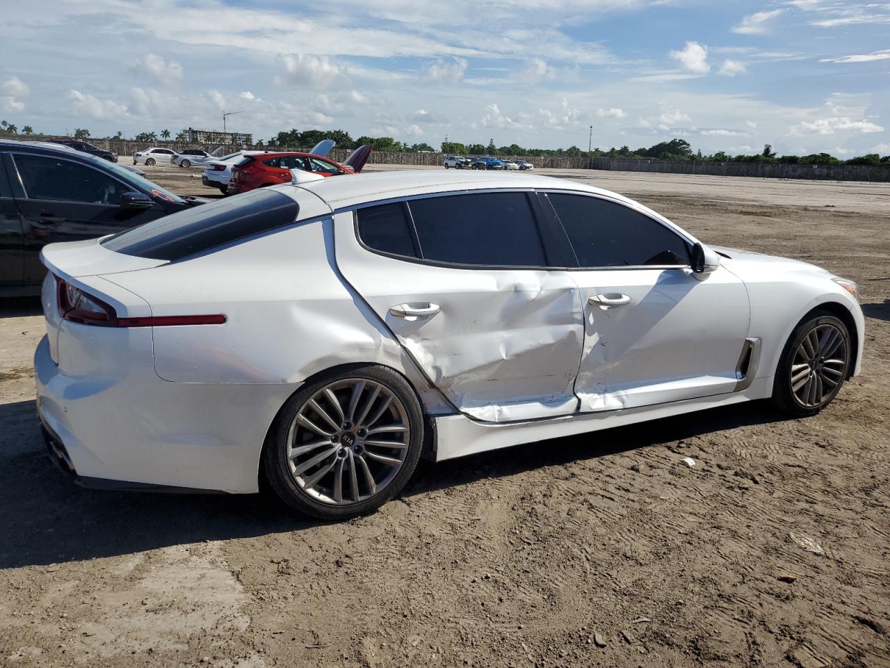 2018 Kia Stinger VIN: KNAE15LAXJ6024497 Lot: 61375974