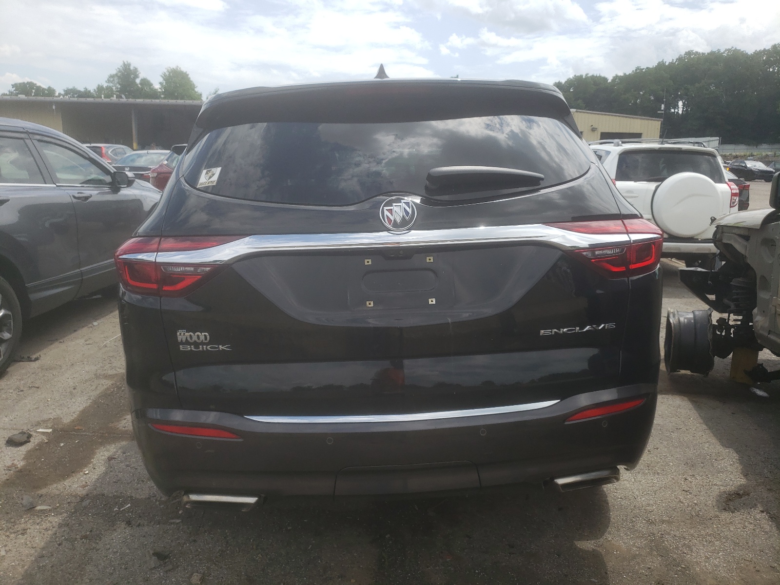 5GAERDKW1JJ237680 2018 Buick Enclave Avenir
