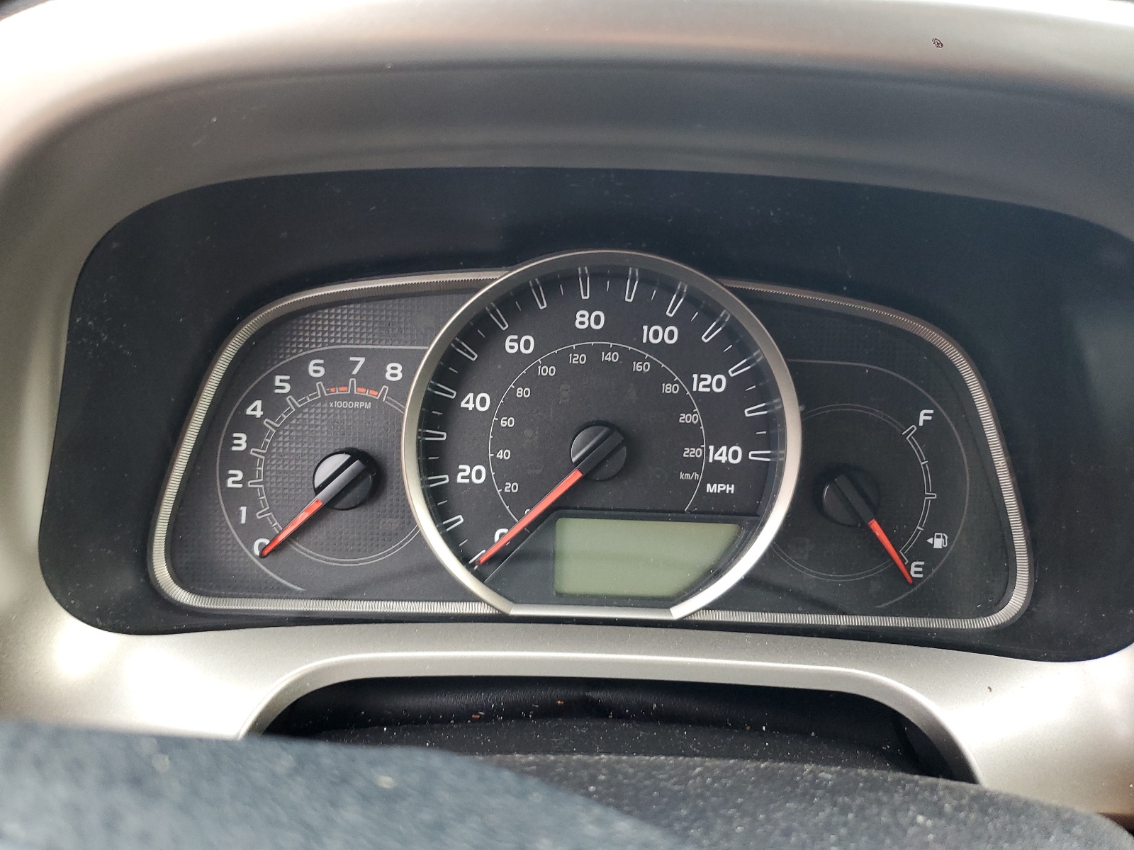 JTMBFREV6FJ040859 2015 Toyota Rav4 Le