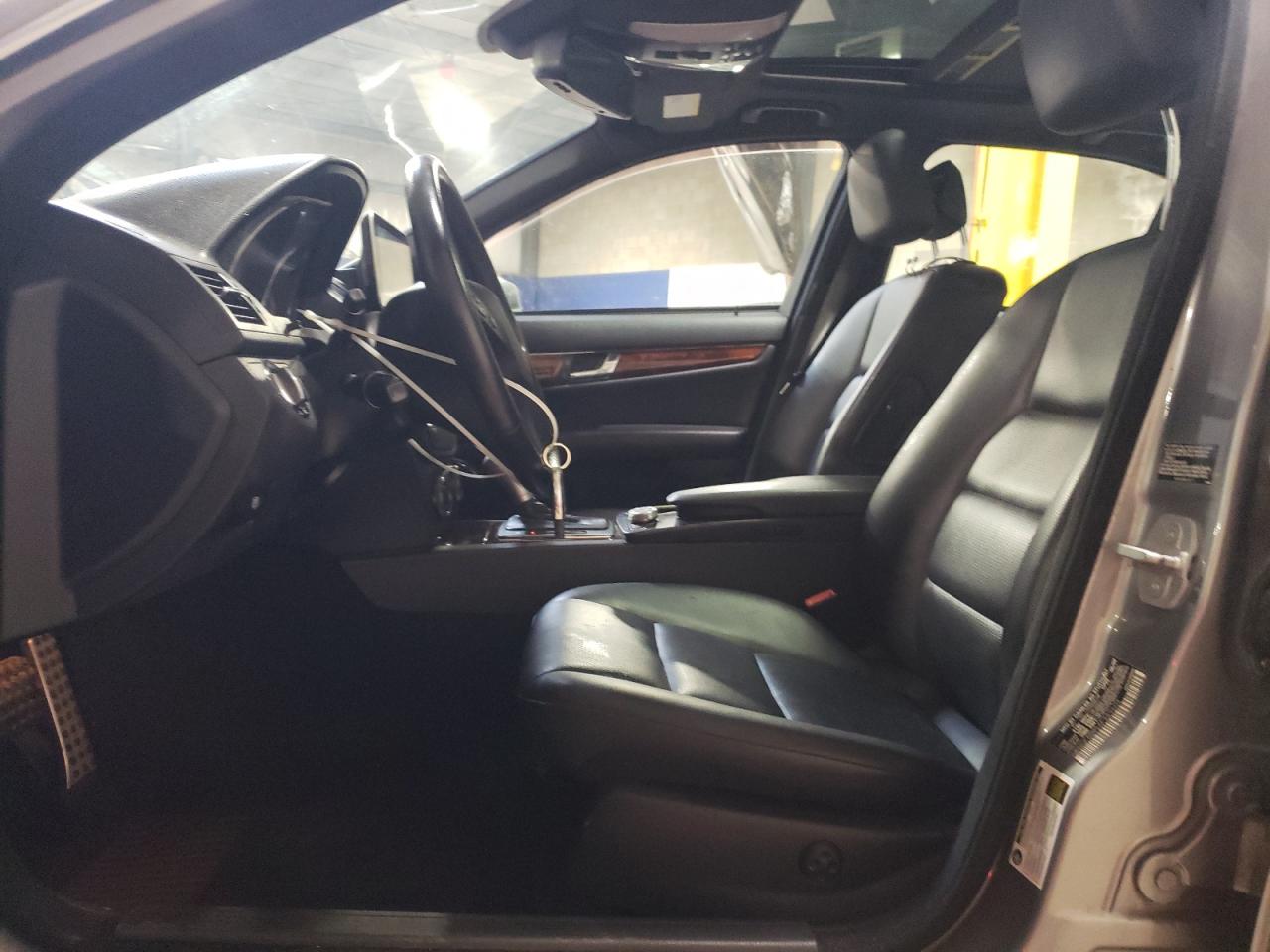 2010 Mercedes-Benz C 300 4Matic VIN: WDDGF8BB5AF383609 Lot: 64198354