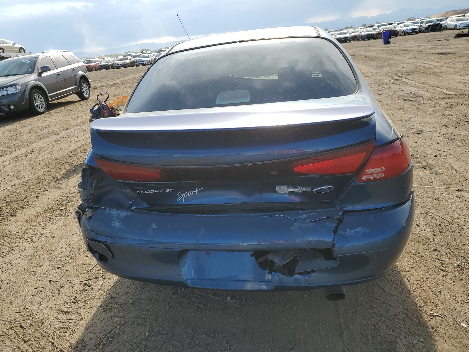 1FAFP13P7XW212668 1999 Ford Escort Se