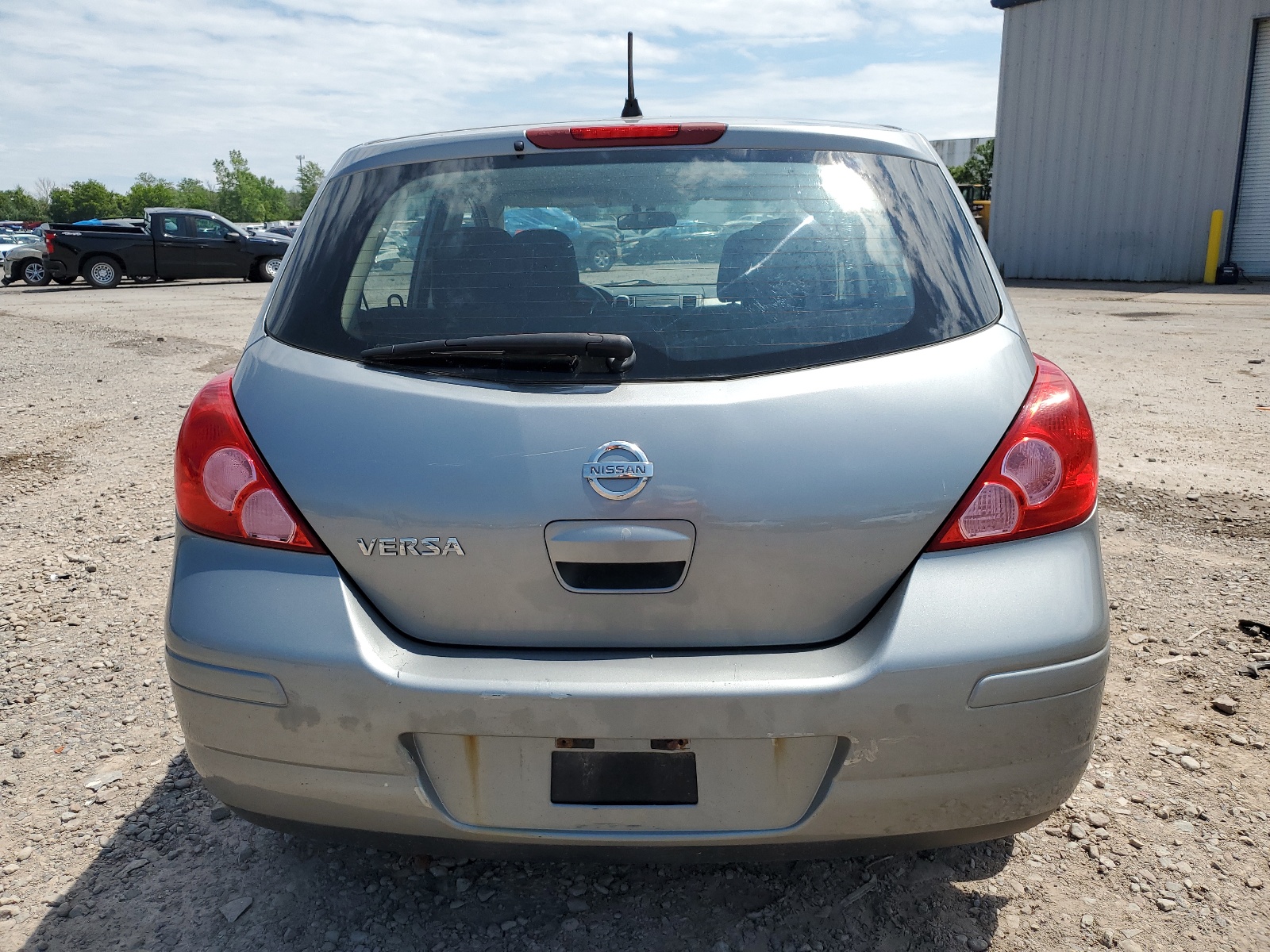 3N1BC1CP2BL456203 2011 Nissan Versa S