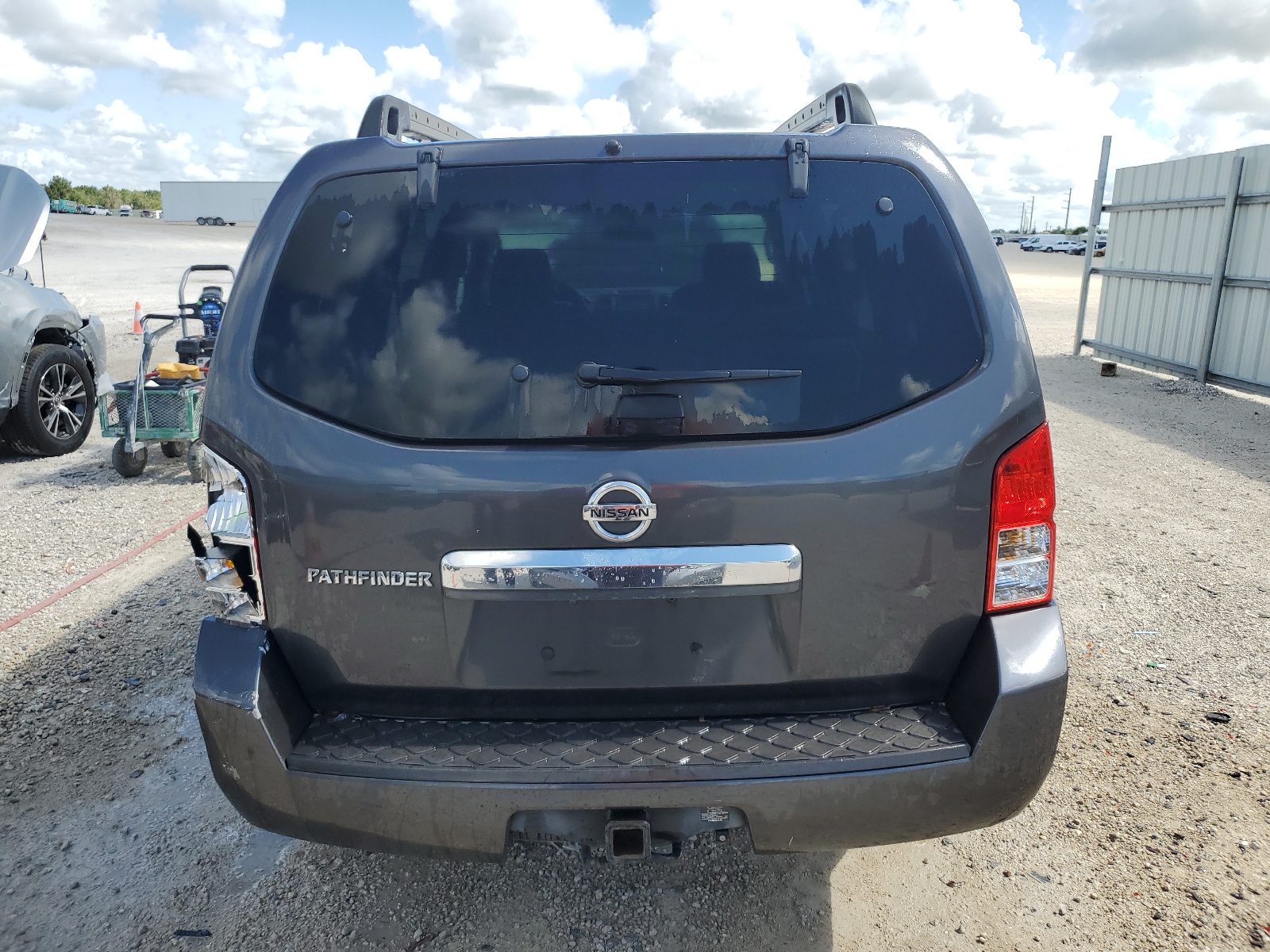 5N1AR1NN8BC625716 2011 Nissan Pathfinder S