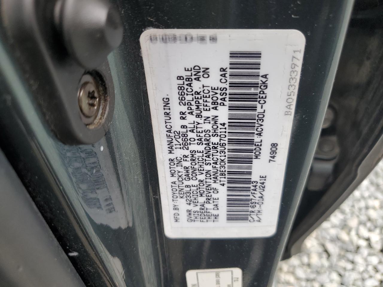 2003 Toyota Camry Le VIN: 4T1BE30K13U670114 Lot: 63919164