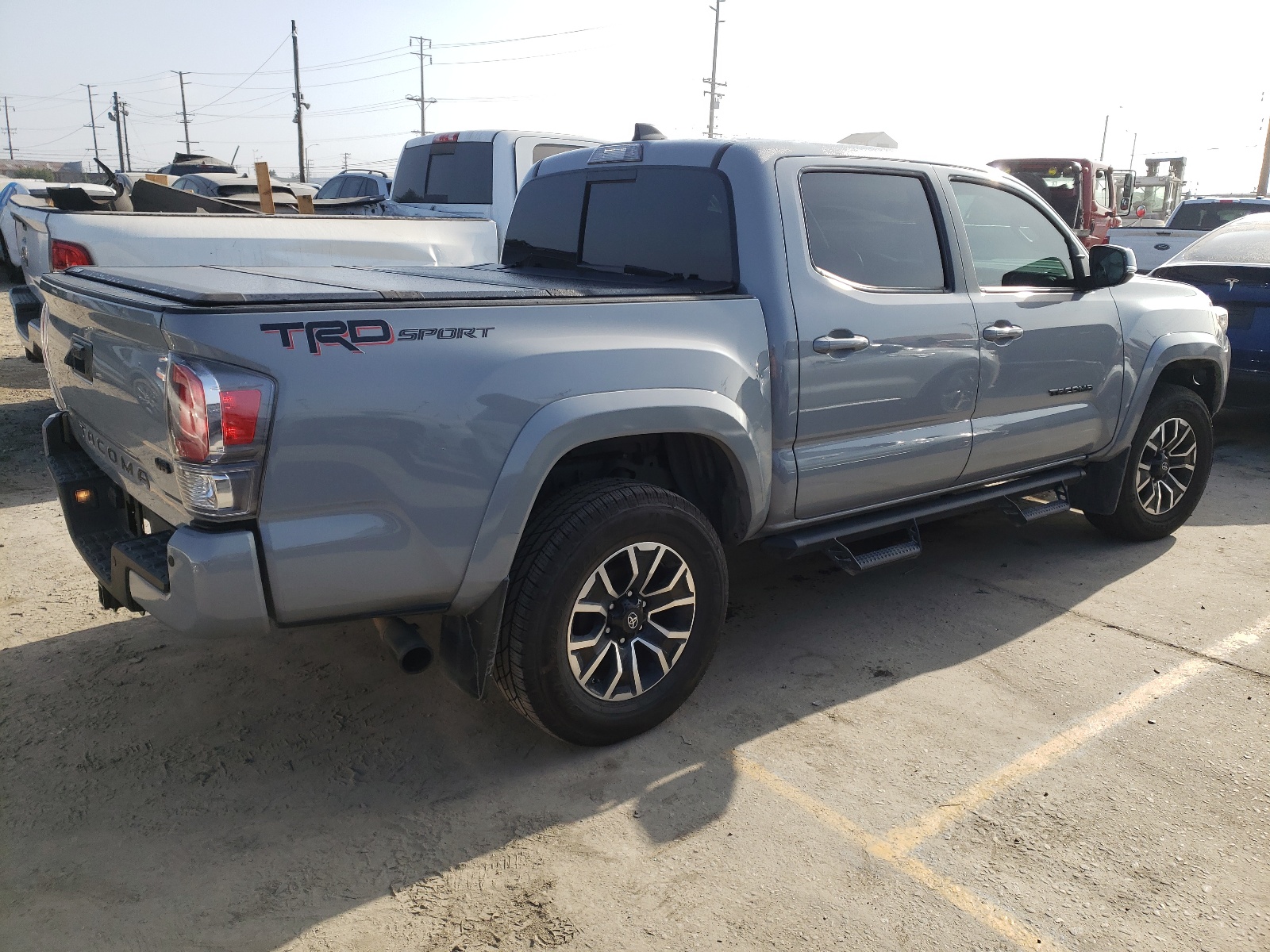 2020 Toyota Tacoma Double Cab vin: 3TMAZ5CN1LM124410