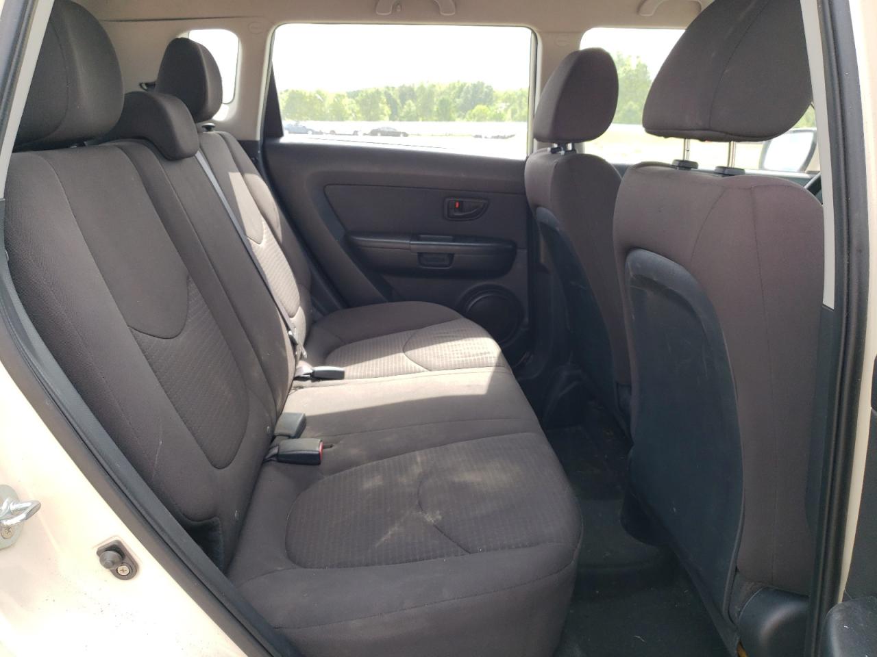 2012 Kia Soul VIN: KNDJT2A55C7363021 Lot: 63630124