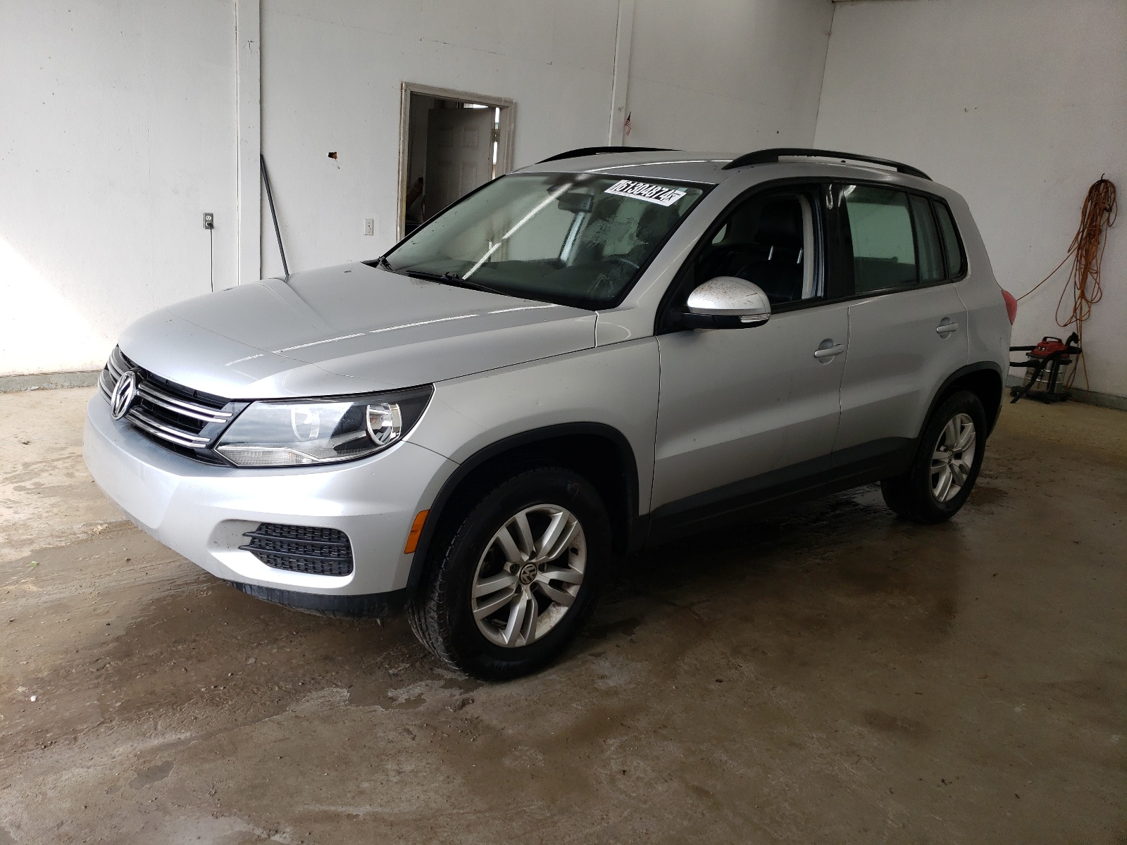 2017 Volkswagen Tiguan S vin: WVGAV7AX4HW502878