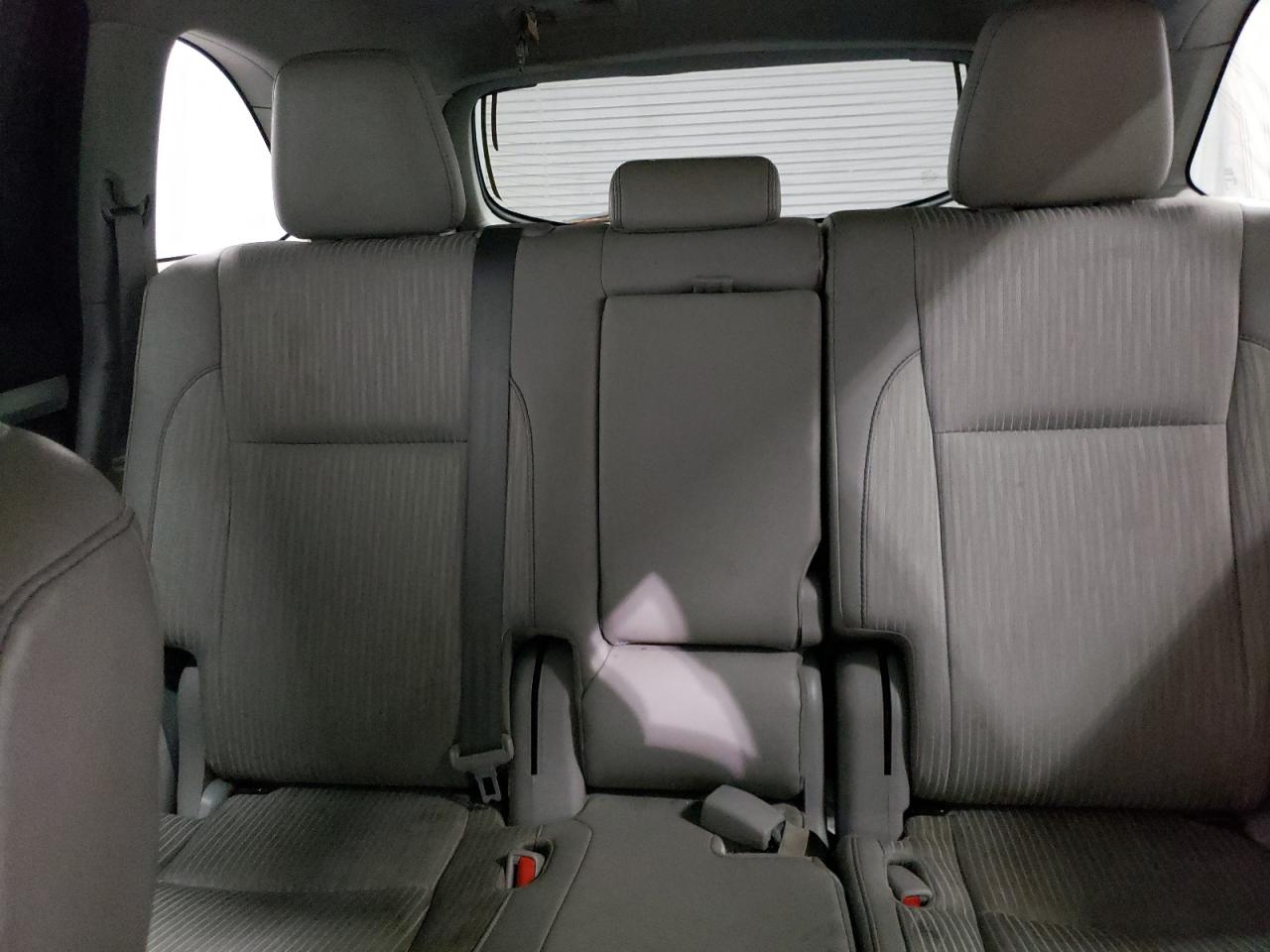 2017 Toyota Highlander Le VIN: 5TDZZRFH1HS196635 Lot: 64199294