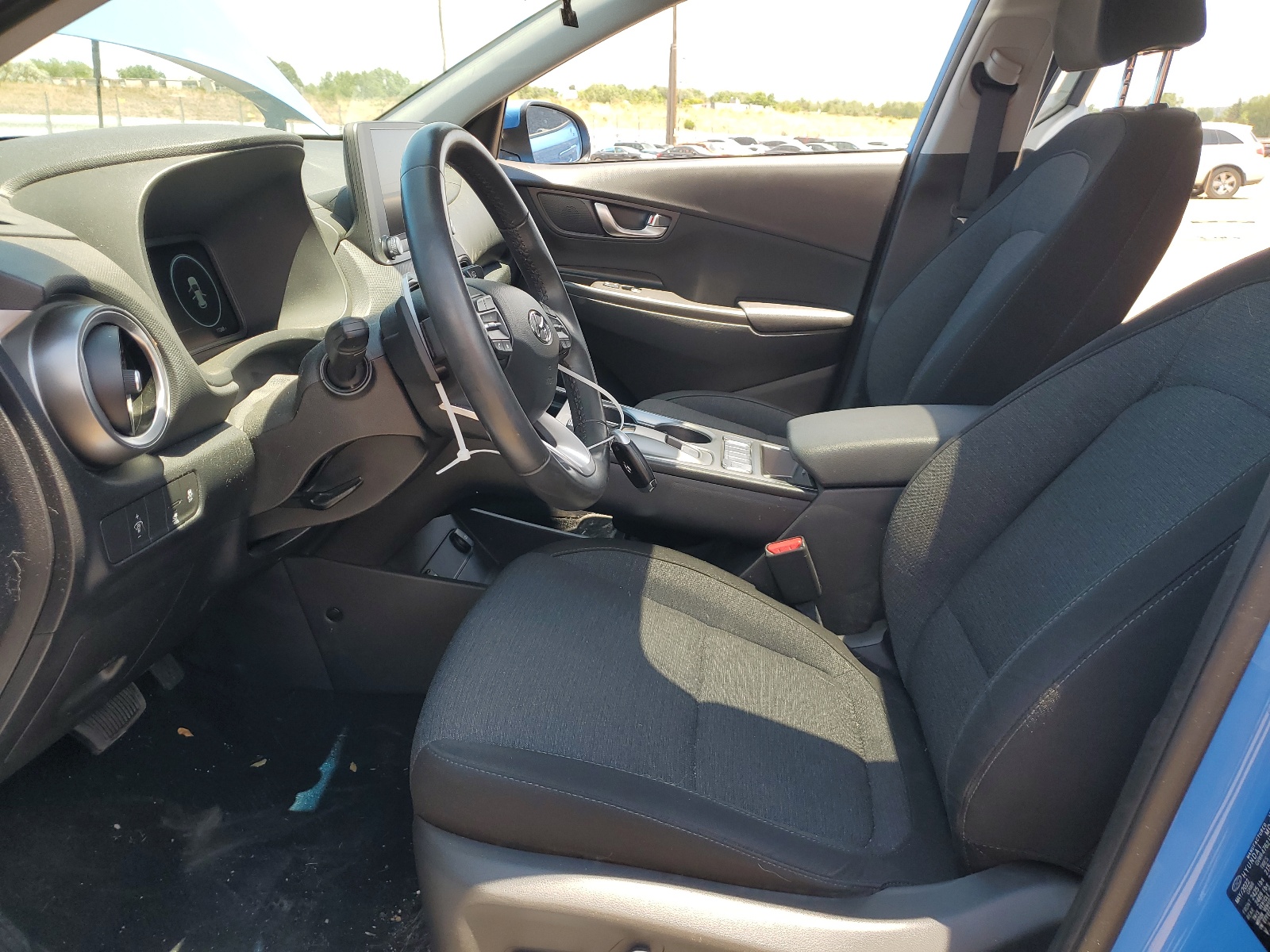 KM8K33AG5NU157421 2022 Hyundai Kona Sel