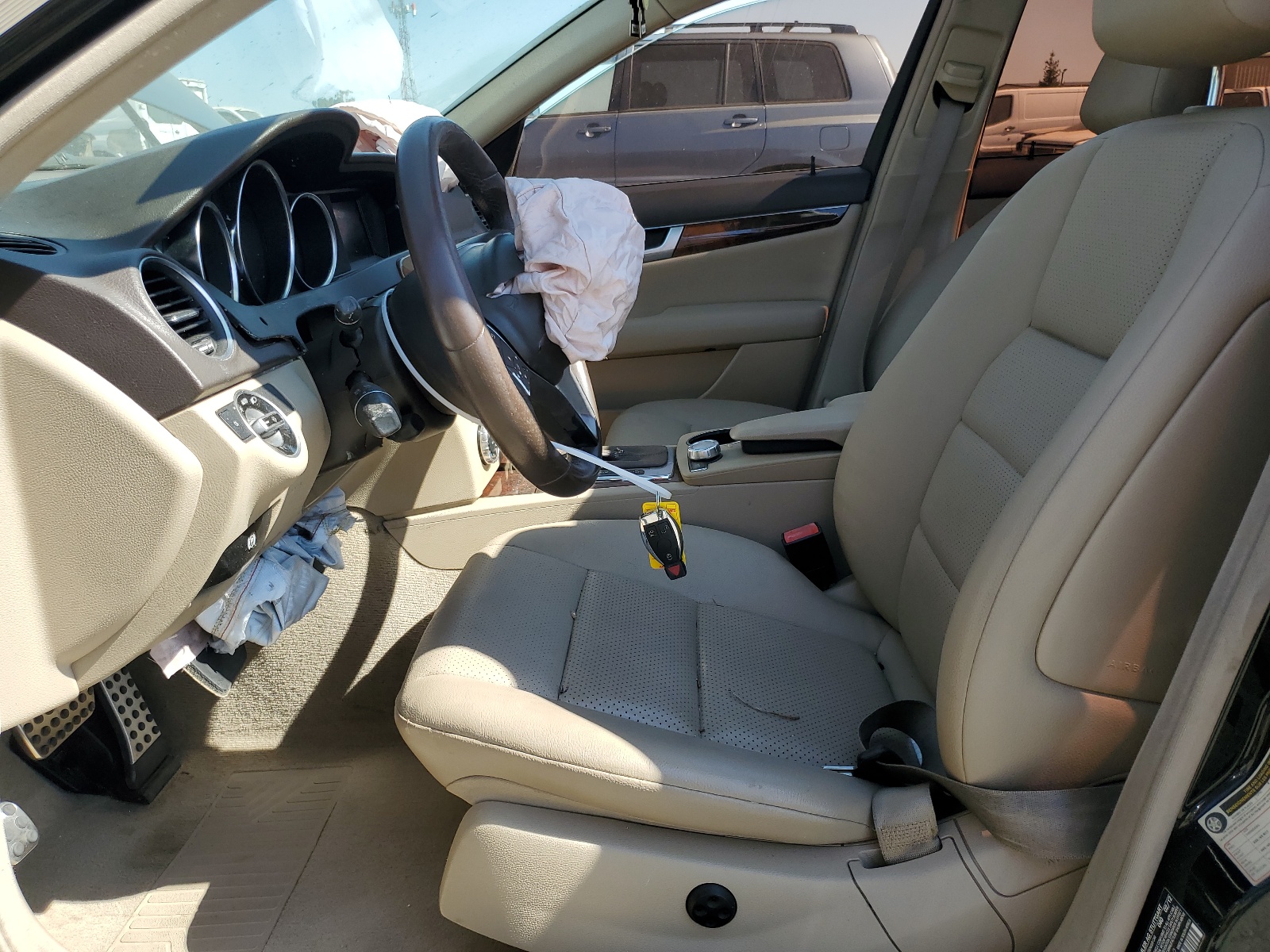 WDDGF4HB8CR221362 2012 Mercedes-Benz C 250