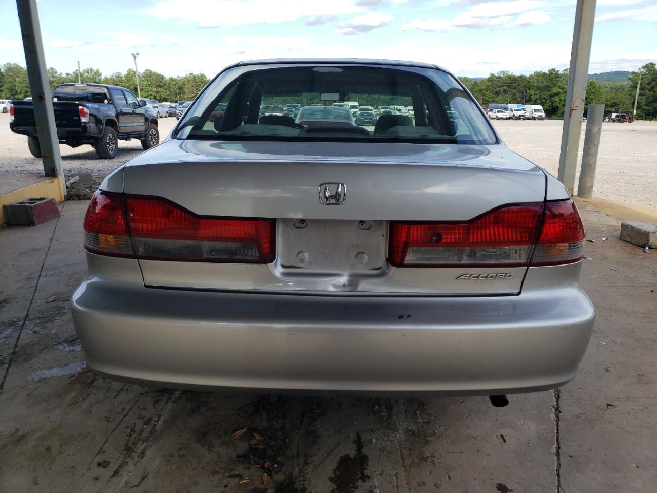 1HGCG56492A136237 2002 Honda Accord Lx