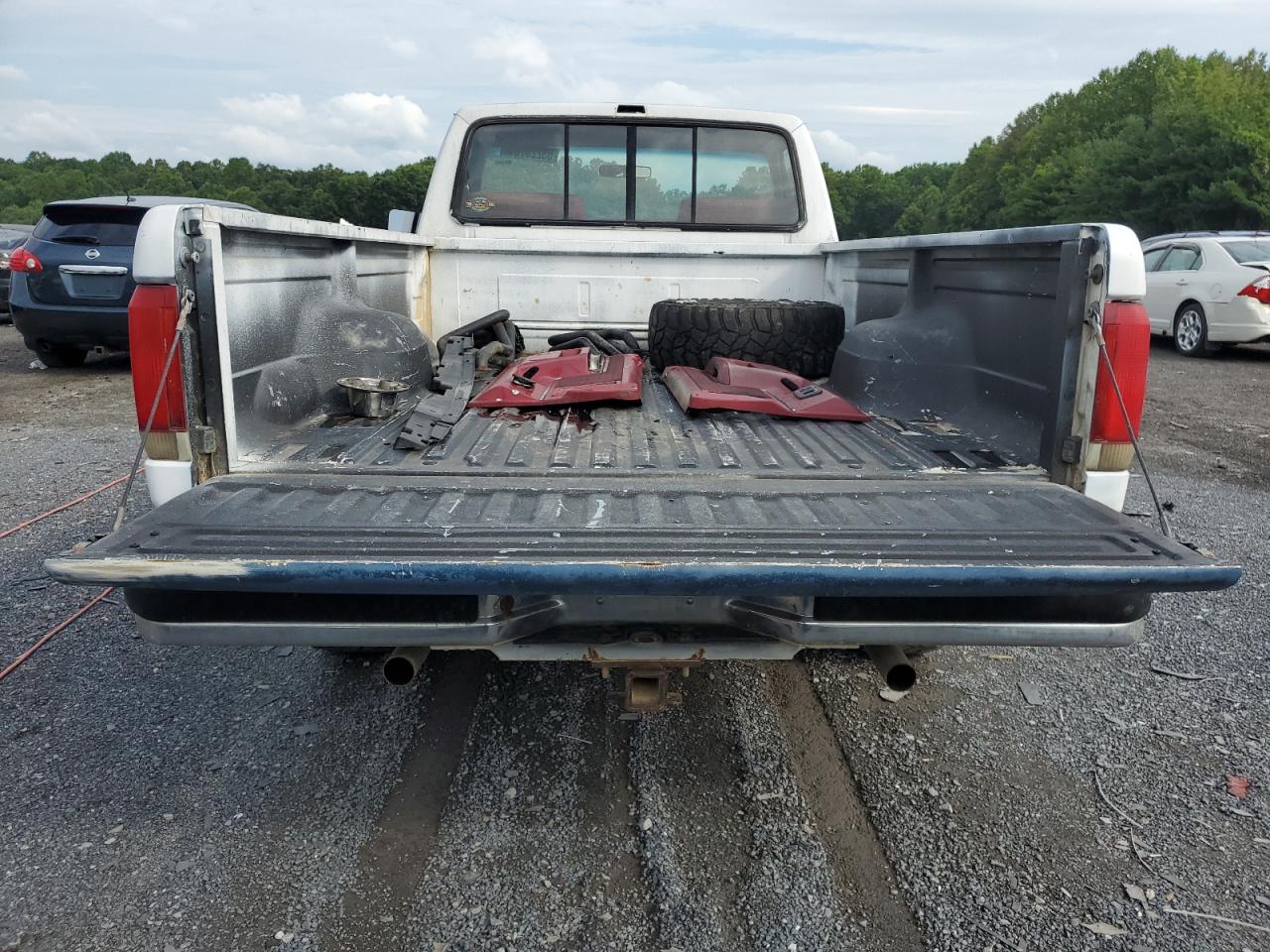 1990 Ford F150 VIN: 1FTEF15NXLNB05554 Lot: 63228764